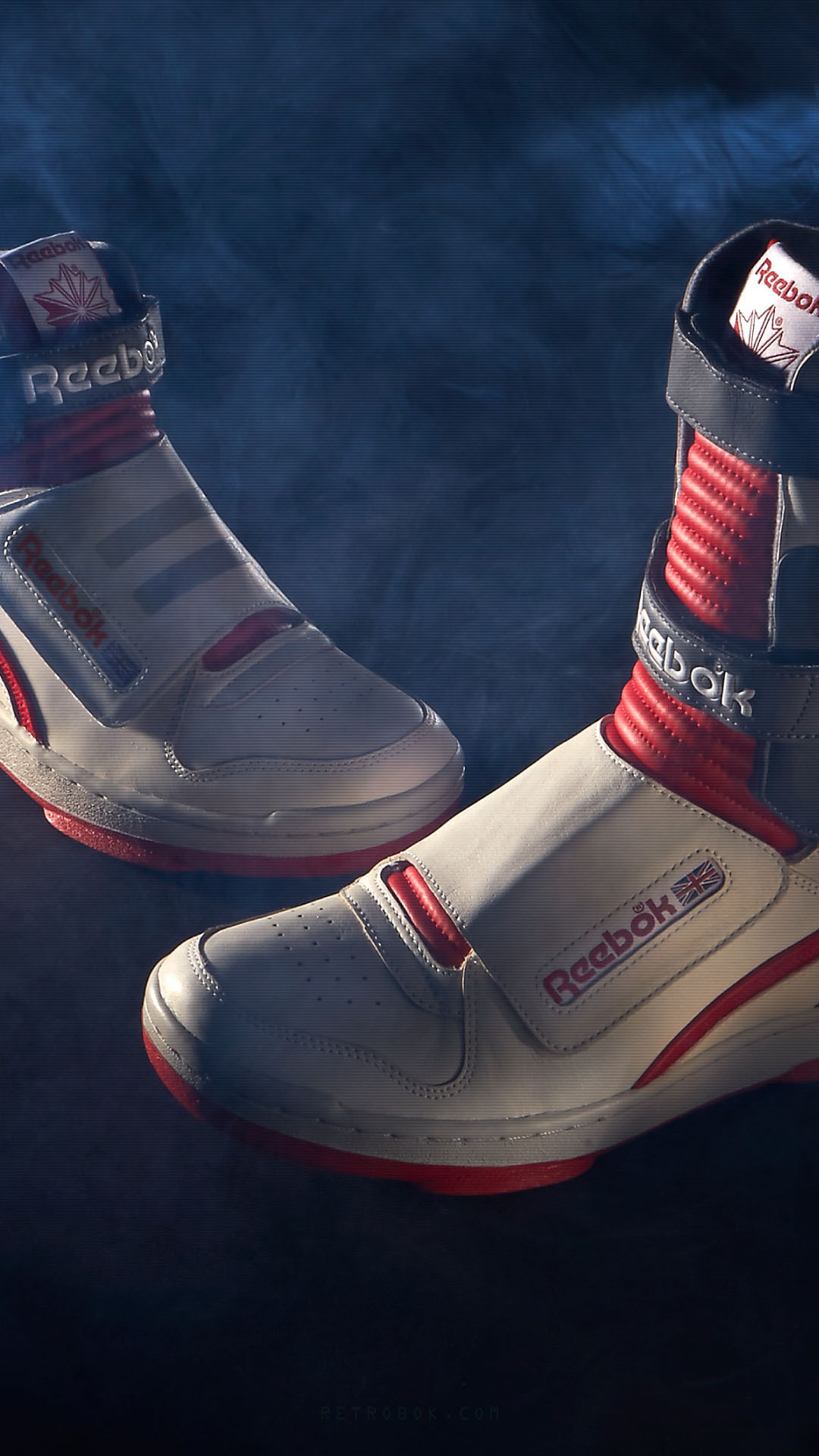 Retrobok Wallpaper