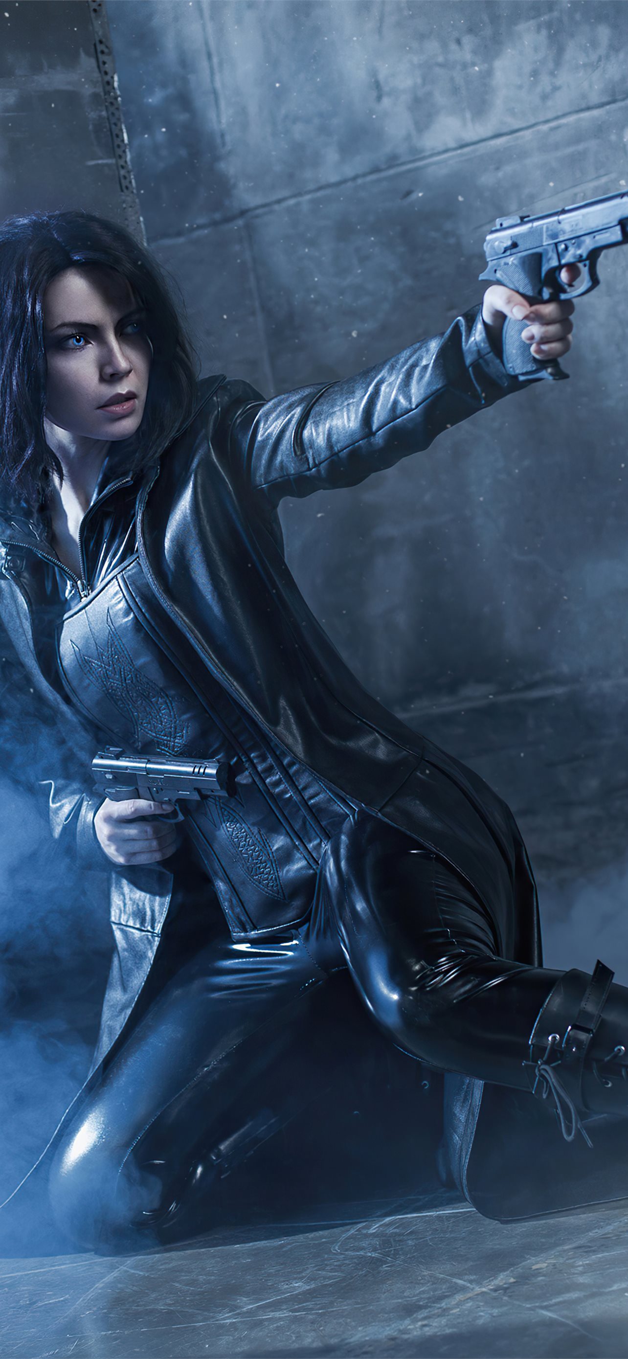 selene underworld cosplay iPhone Wallpaper Free Download