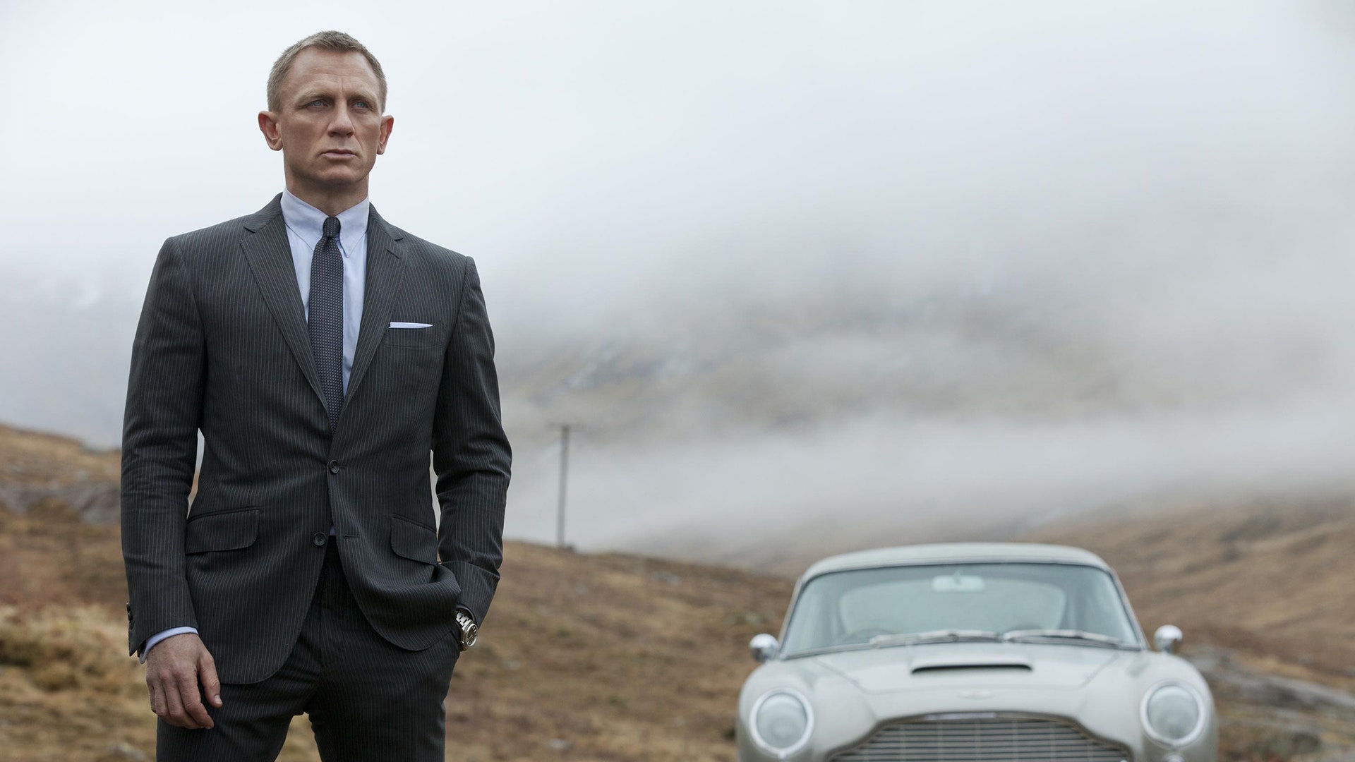 James Bond's Aston Martin DB5 is being relaunched