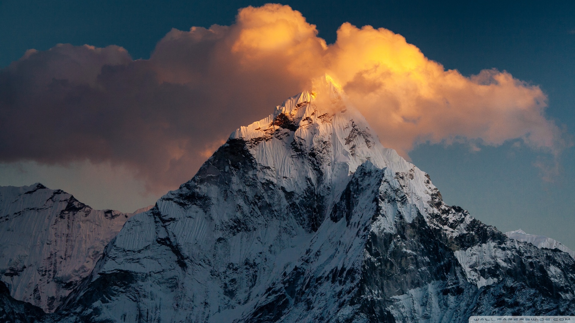Ama Dablam mountain, Nepal (Photo credit to Cristian Grecu) [1920 x 1080]