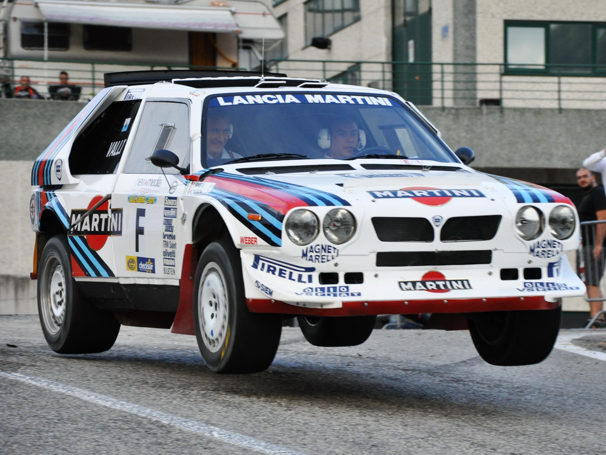 Lancia Delta integrale s4 Rally