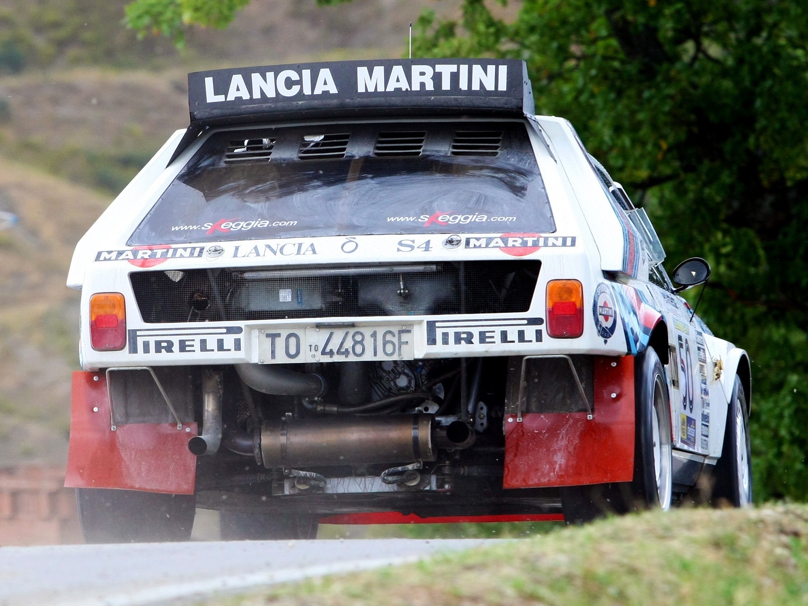 Lancia Delta s4 Rally car