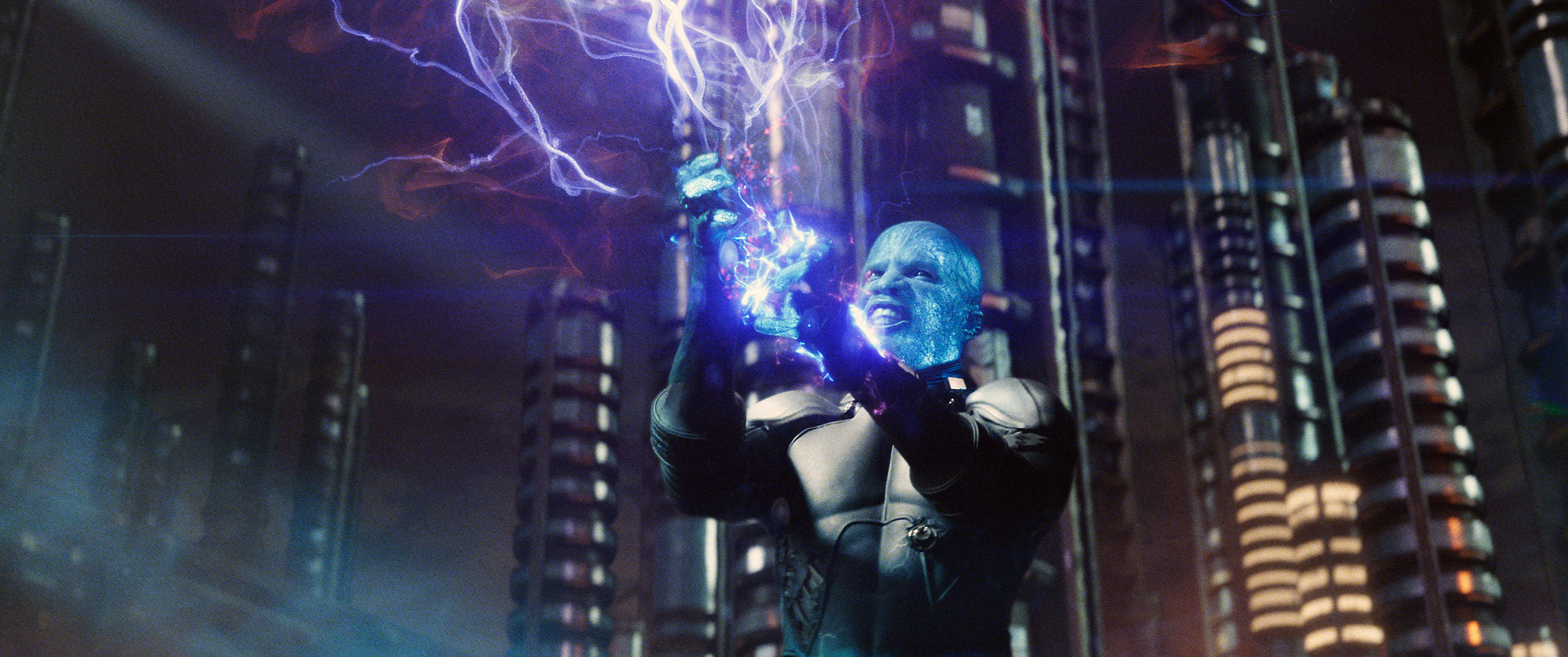 Electrifying New Image Of Jamie Foxx As Electro In 'The Amazing Spider Man 2' Man News