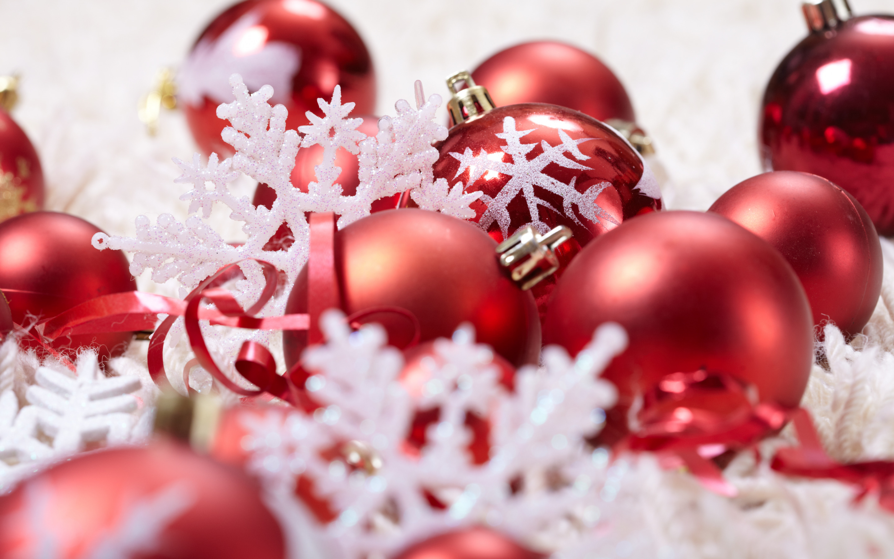 Download wallpaper Red christmas balls, white snowflakes, Merry Christmas, red christmas background for desktop with resolution 2880x1800. High Quality HD picture wallpaper