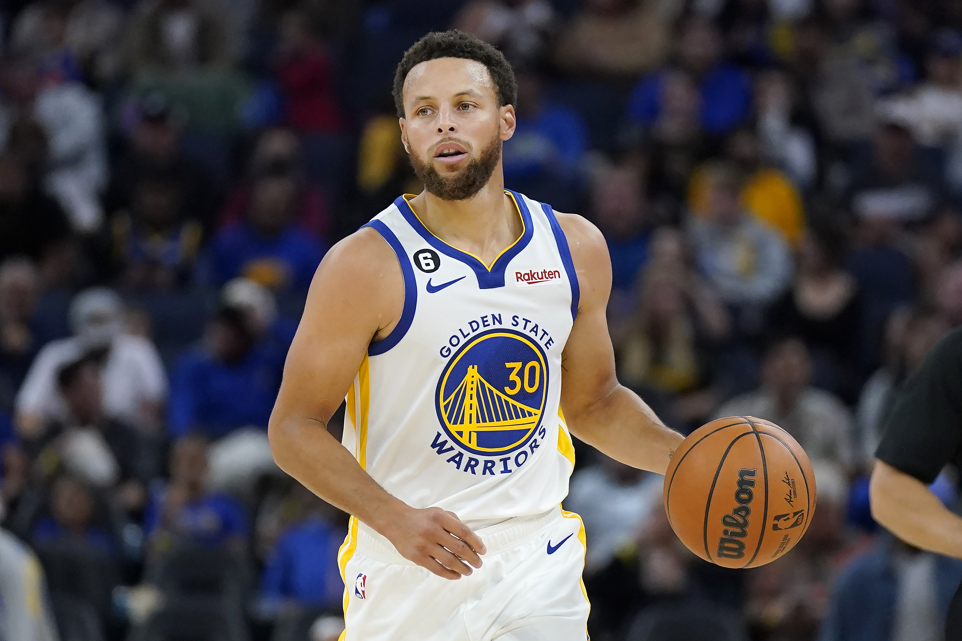 Stephen Curry offers Warriors' support of Brittney Griner