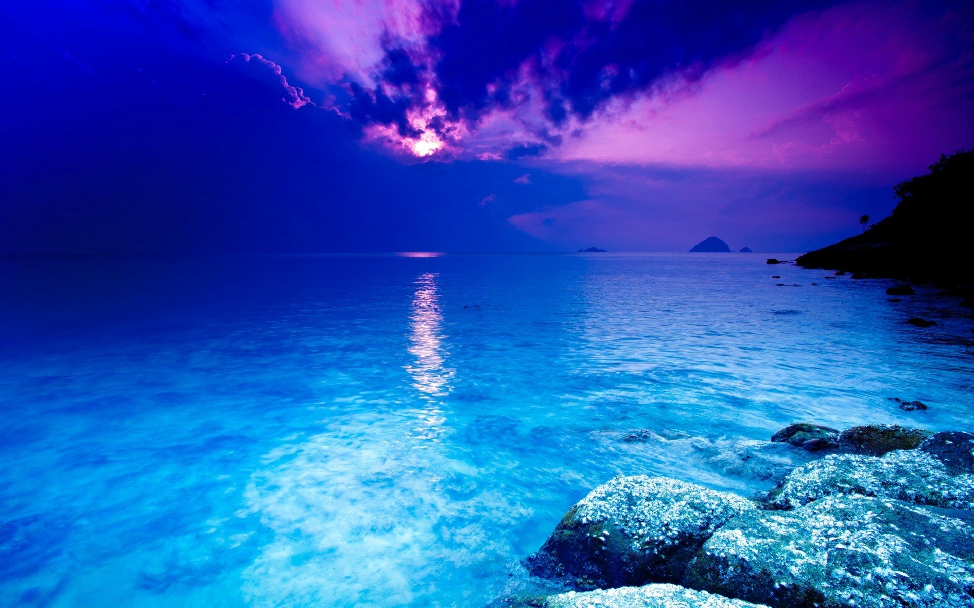 Crystal Blue Ocean HD wallpaper