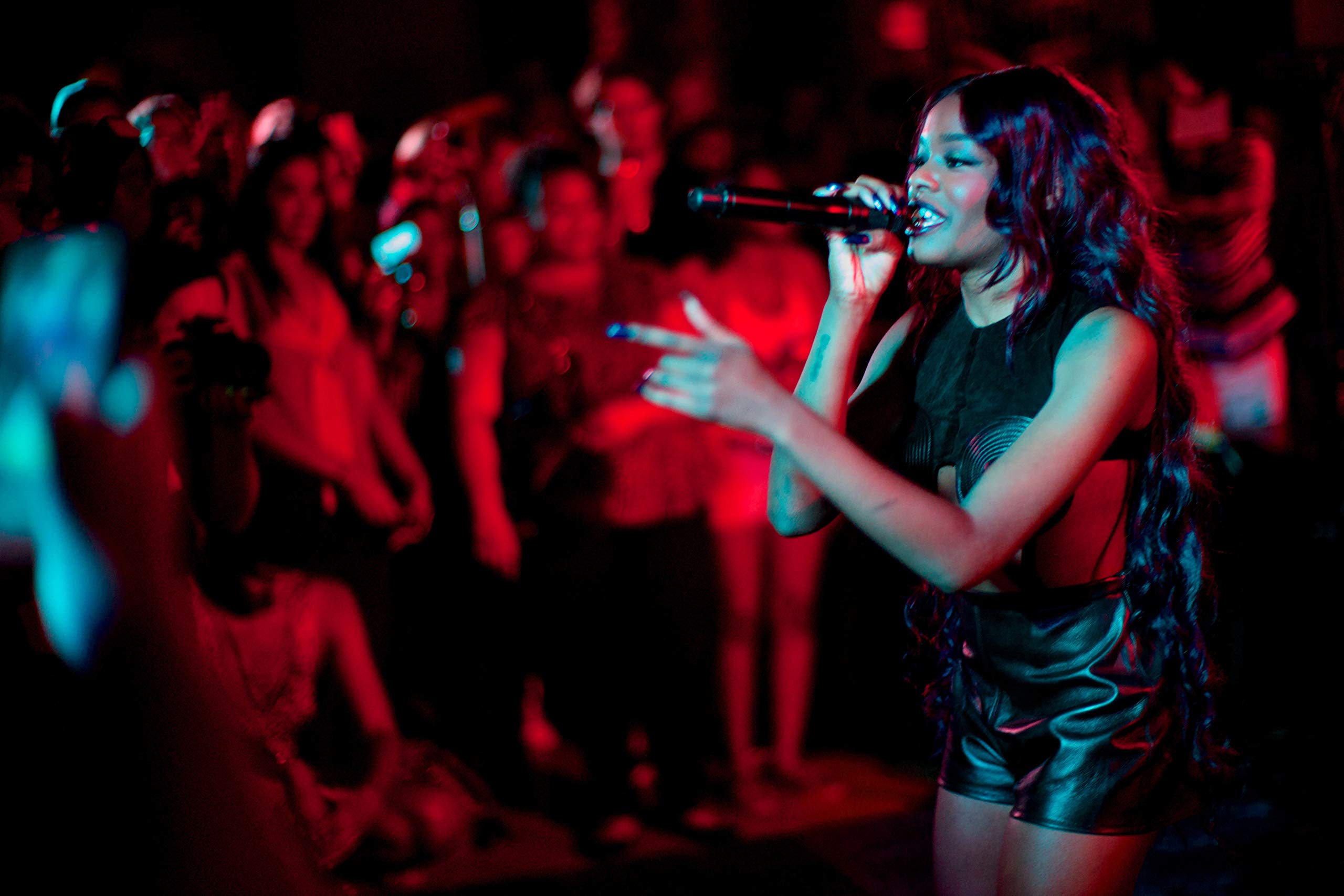 Azealia Banks Wallpaper, Rapper Wallpaper, American Rap Music Print, Rap Concert Poster Print (S x 17 inch (28x43 cm)), Tools & Home Improvement