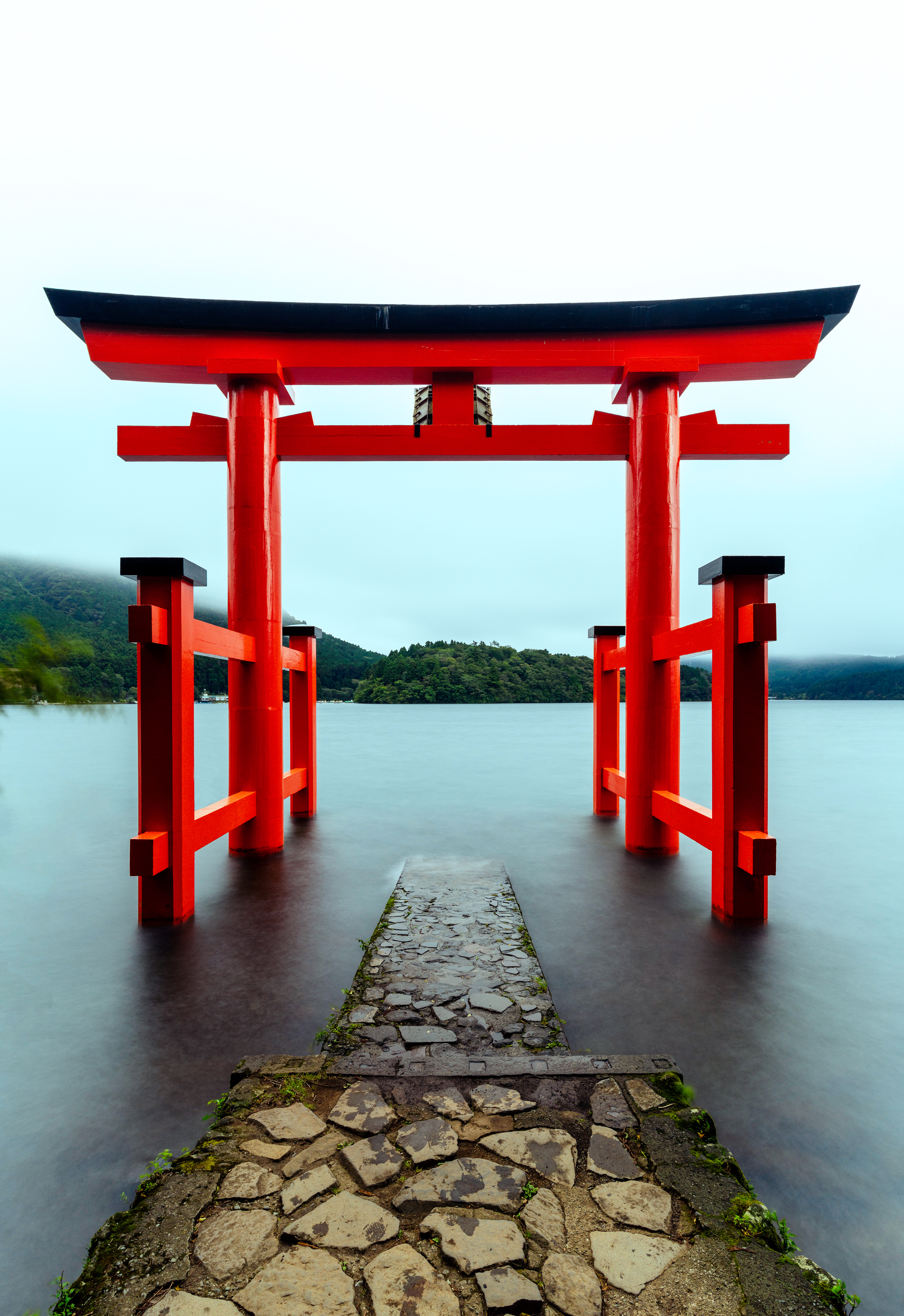Torii Japan Red Lake Wallpaper:3713x5408