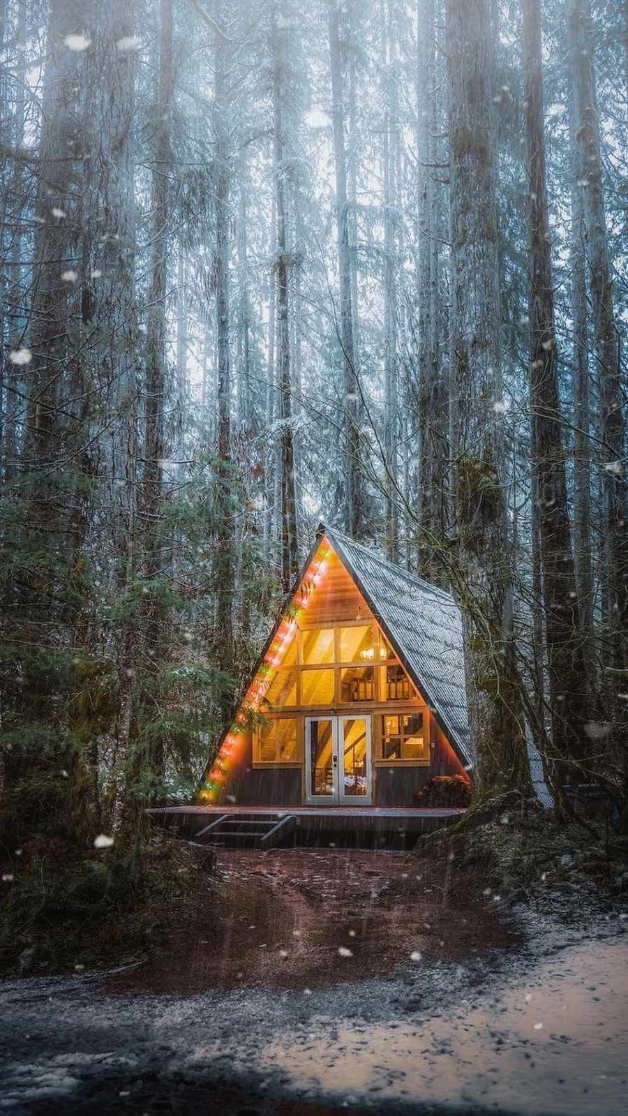 iPhone Wallpaper. Cabins