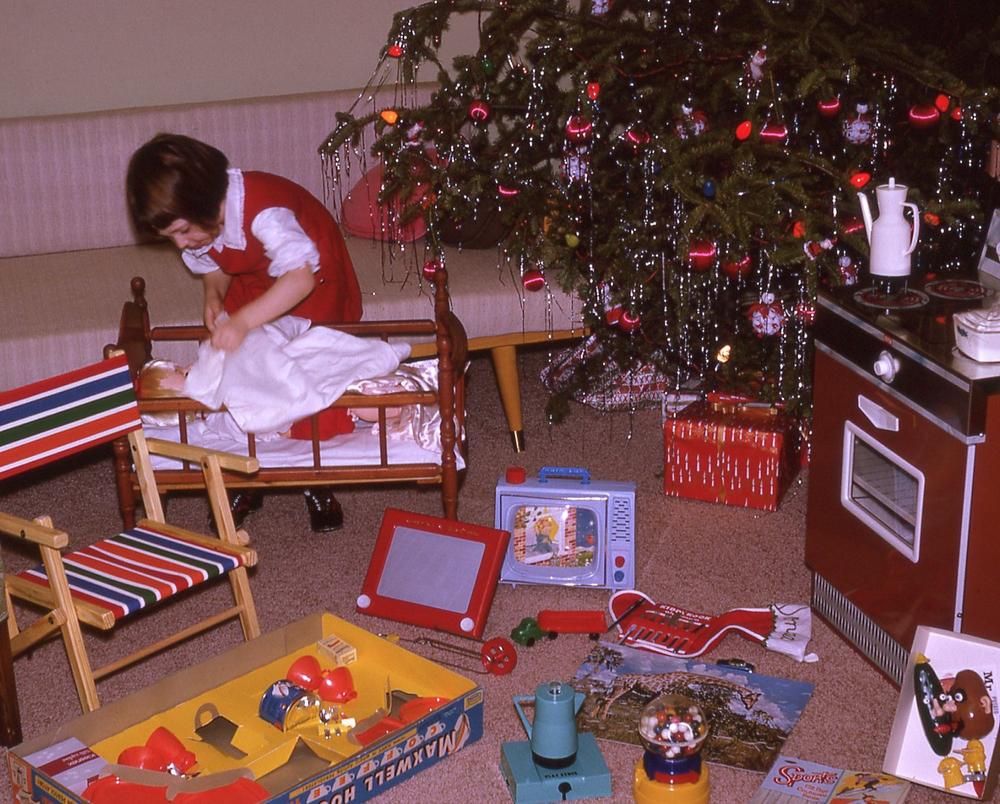 Vintage 1950's 1960's 1970's Vintage Toy Memories Photo Page. Old christmas, Old time christmas, Vintage christmas photo