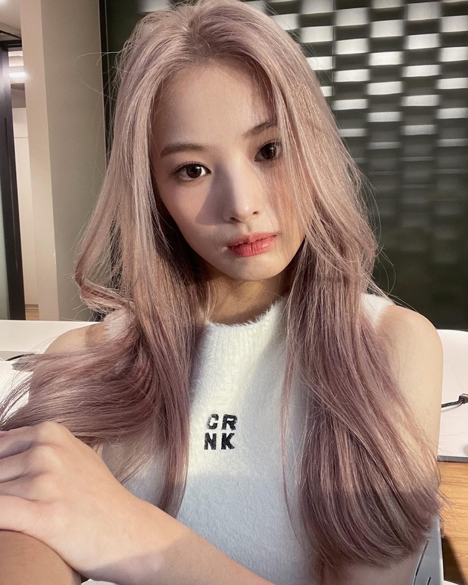 Photo Of NMIXX's Jinni That Cement Her Status As K Pop's Newest Ice Princess