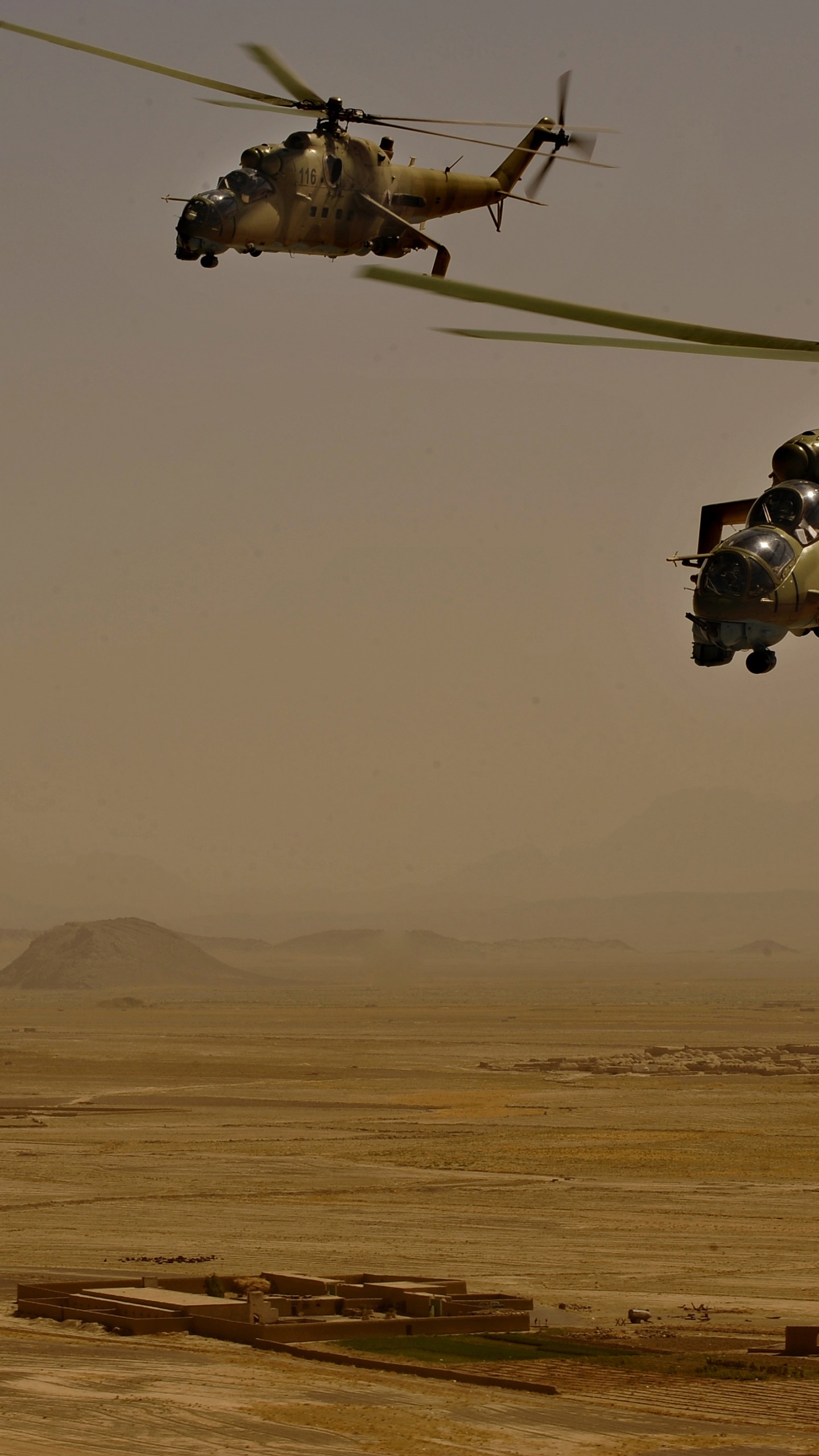 Wallpaper Mi 35, Mil, Attack Helicopter, Russian Army, Afganistan, Desert, Flight, Military