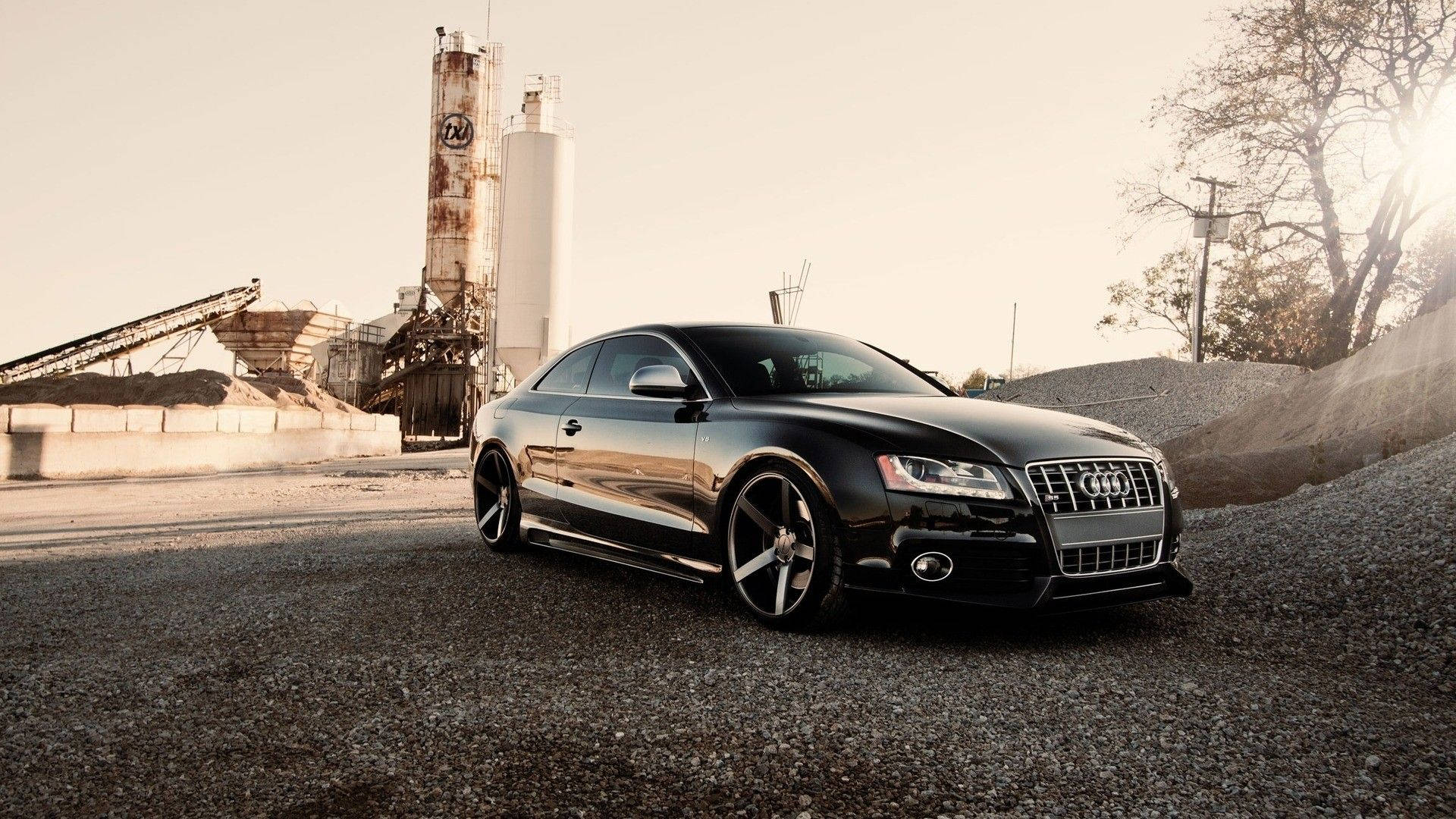 Download Audi Wallpaper