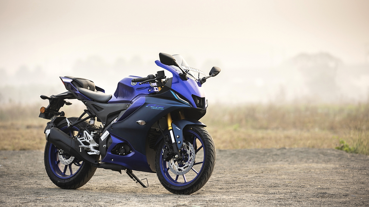 image of Yamaha R15 V4. Photo of R15