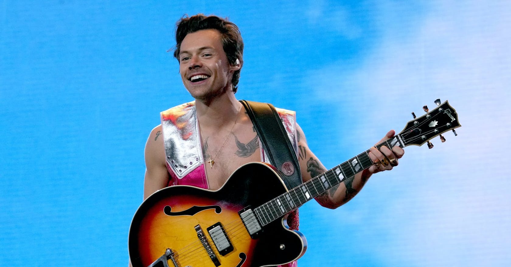 Harry Styles shared an important message about seeking therapy