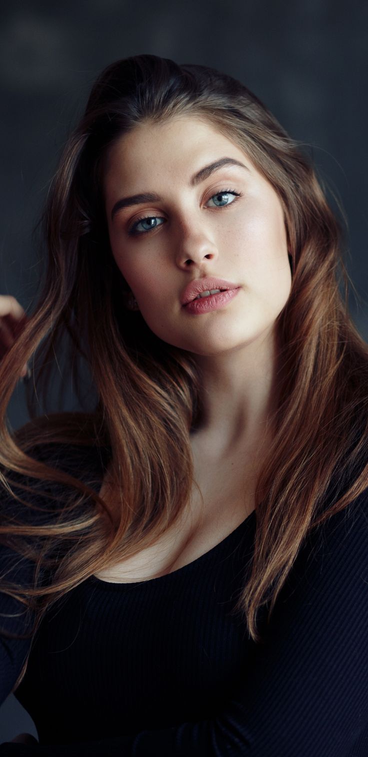 Hot and brunette, girl model, beautiful wallpaper. Girl model, Model photo, Most romantic hollywood movies