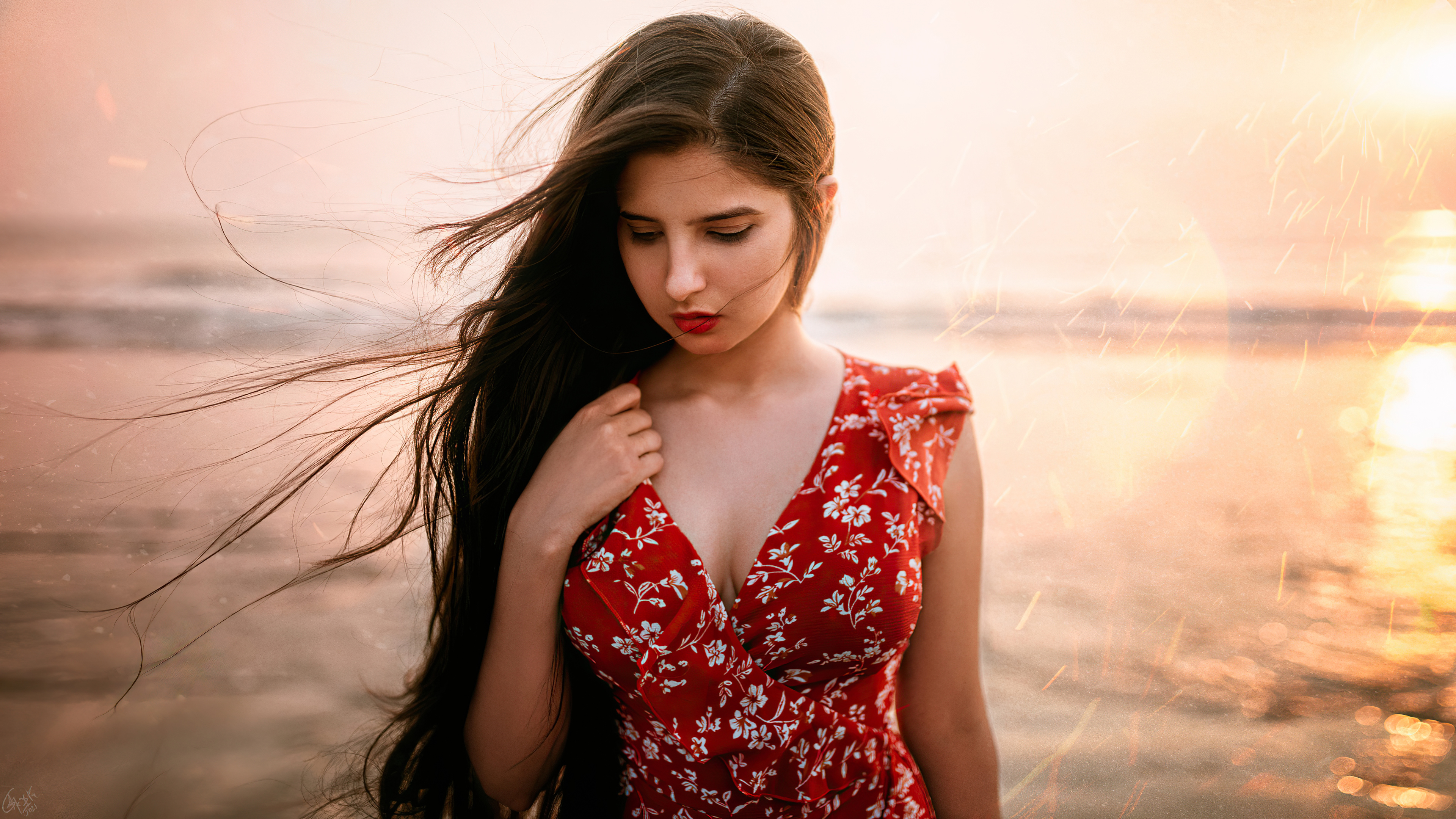 Beautiful girl Wallpaper