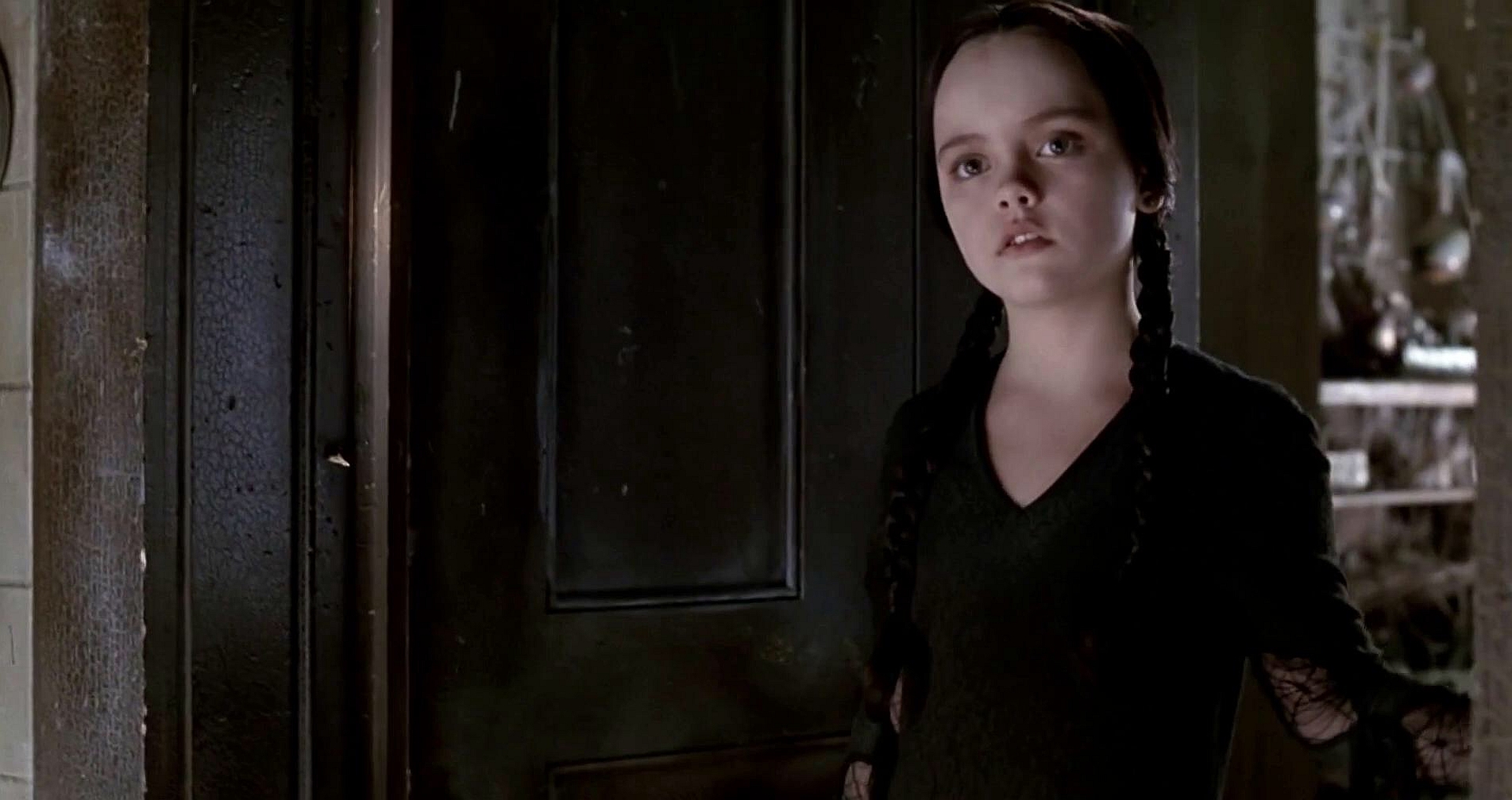 Wednesday Addams HD Wallpaper and Background