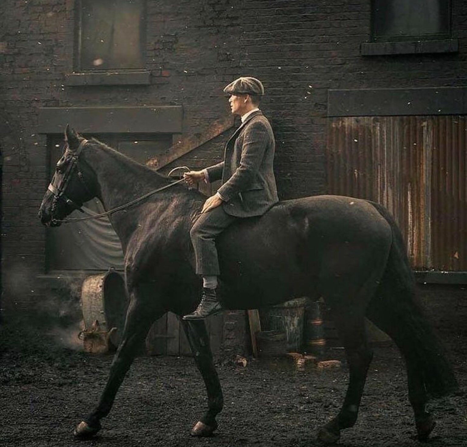 Jake Wightman you see what I done. Came on a black horse left on a white one #PeakyBlinders