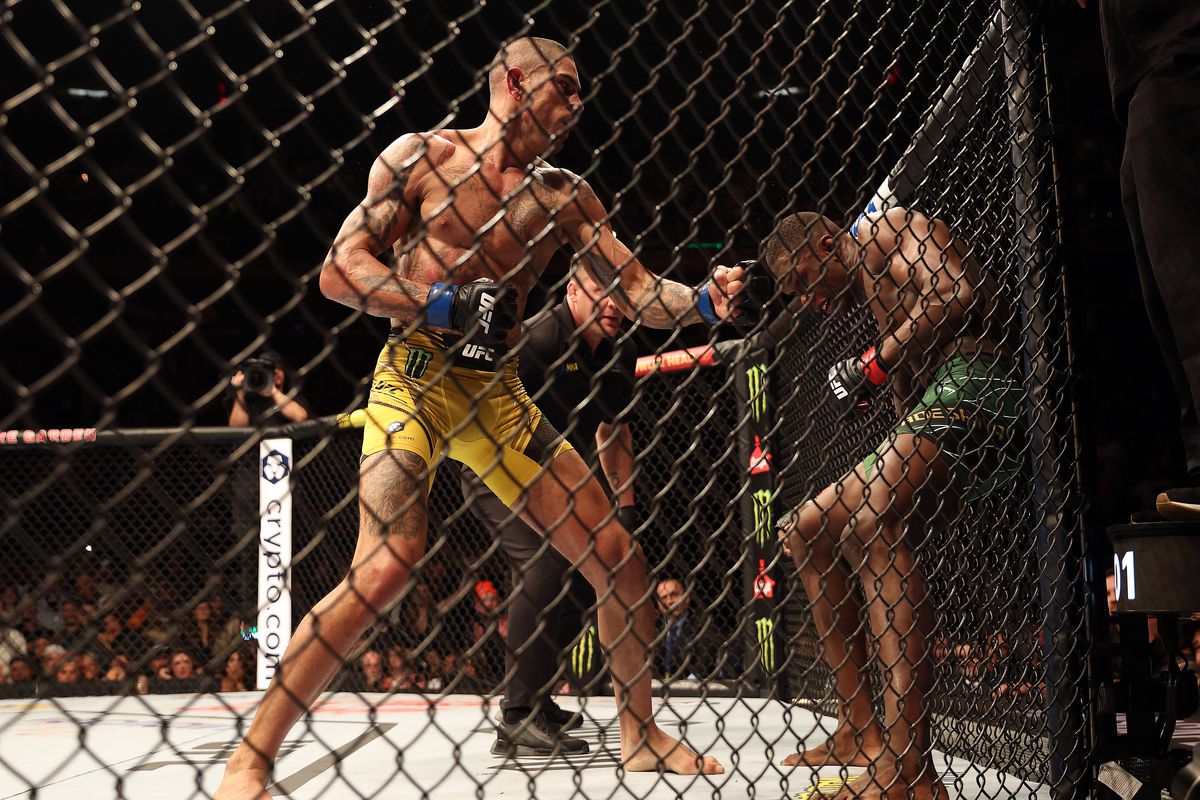 Alex Pereira Stuns Israel Adesanya, Dustin Poirier Wins a Bloody War, and Zhang Weili Gets Her Groove Back