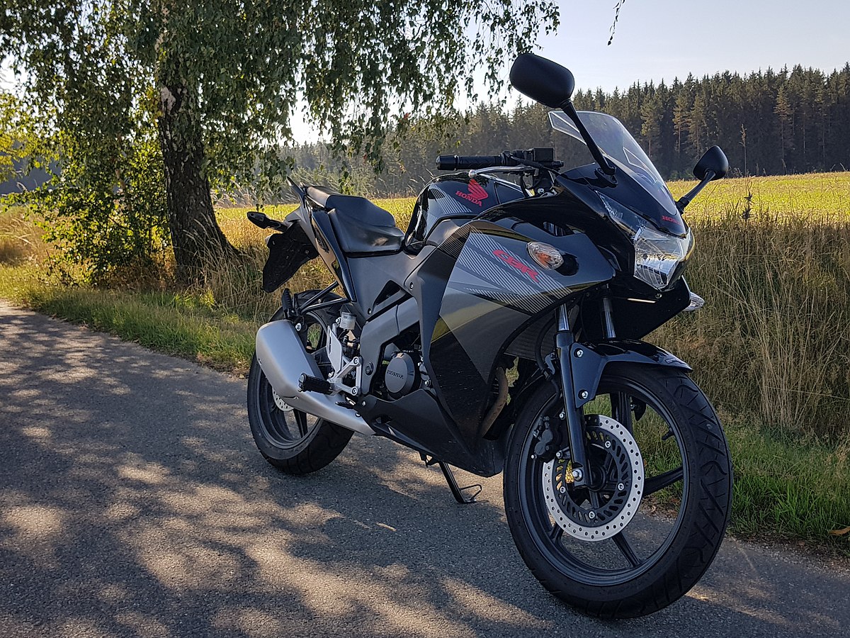 Honda CBR Seit 2011 In Schwarz Roter