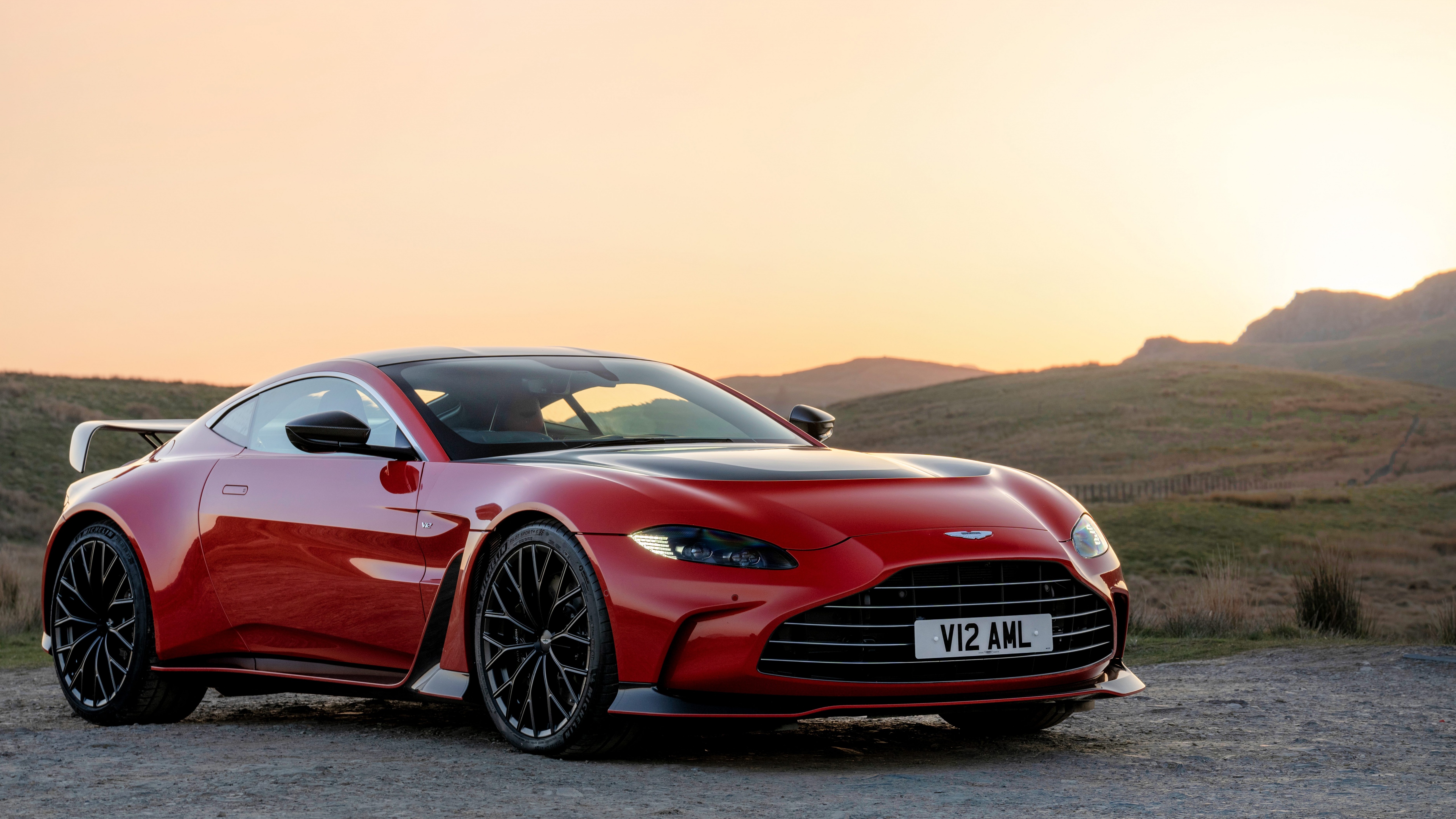 Aston Martin V12 Vantage Wallpaper 4K, 2022, 5K, 8K, Cars