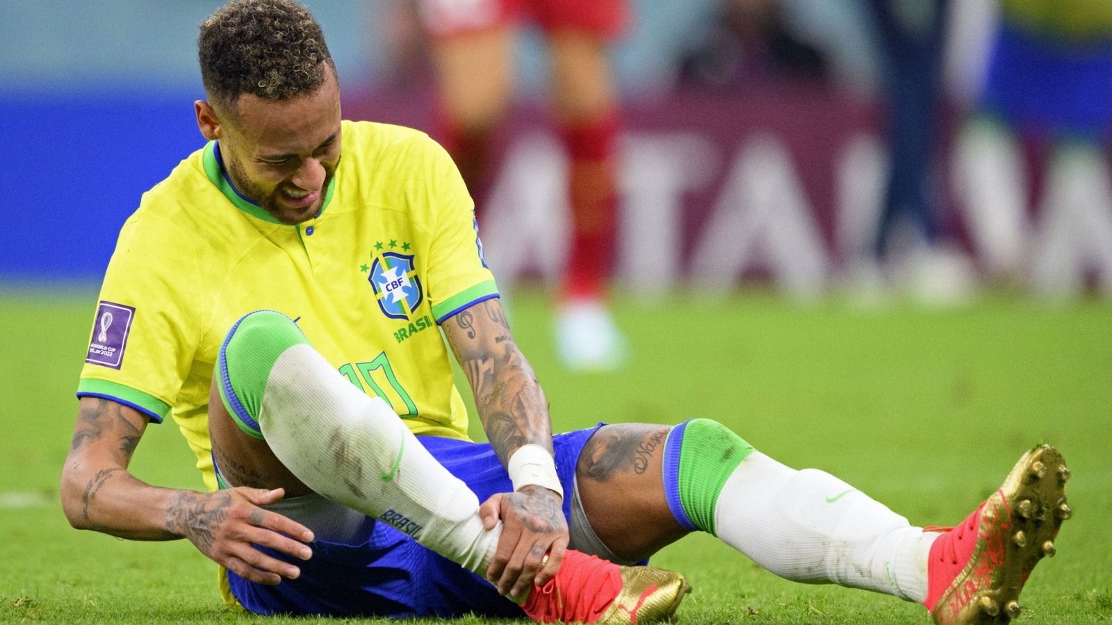 Neymar ruled out of Brazil's remaining FIFA World Cup group stage matches