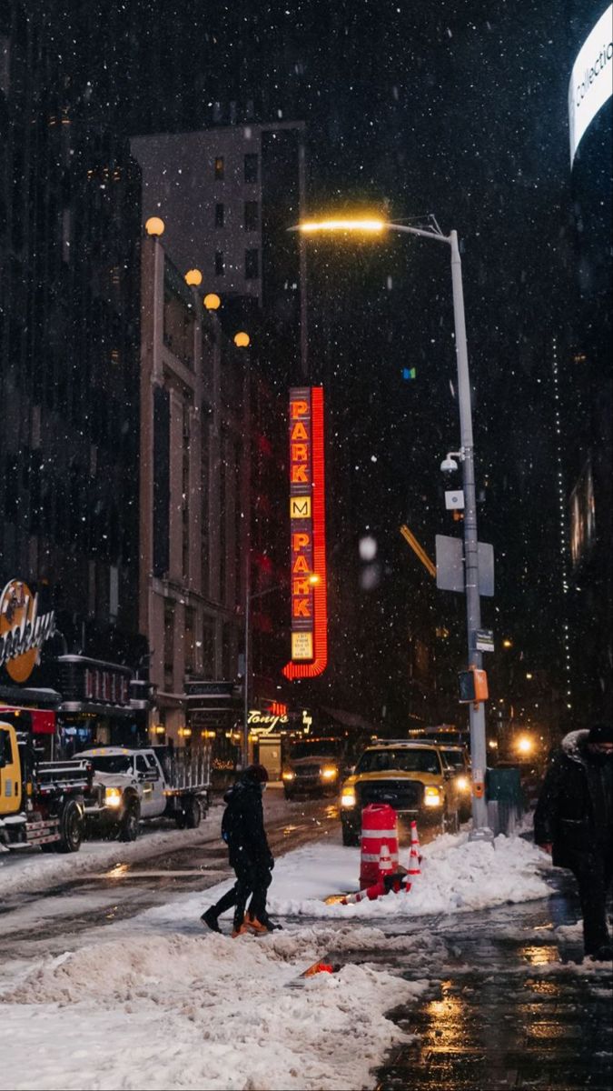 New York winter time. New york christmas time, New york wallpaper, New york winter