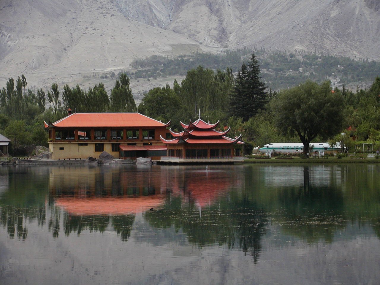 LONG LIVE PAKISTAN: Shangrila Resort, Pakistan Wallpaper, Tour To Northern Areas Of Pakistan