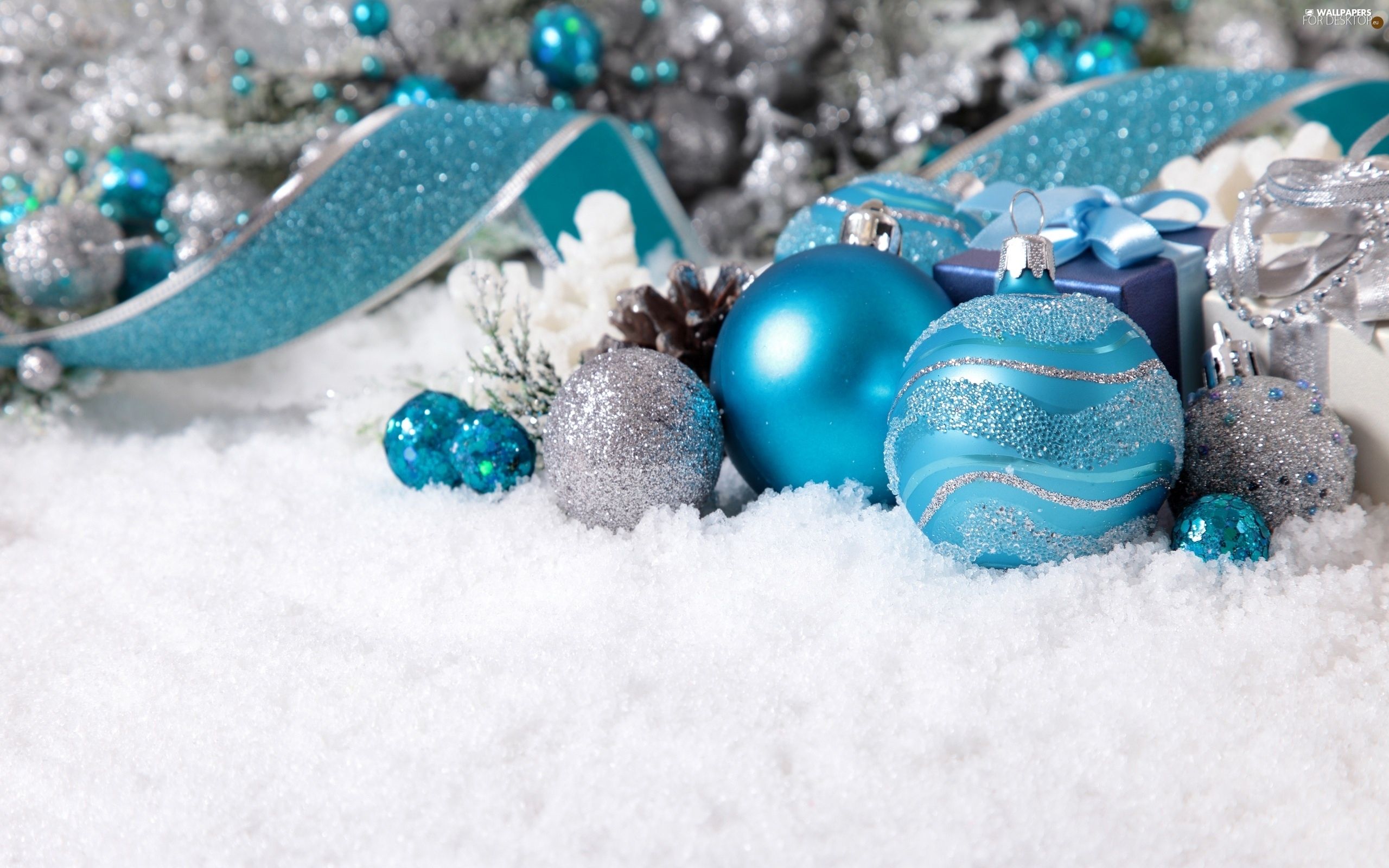 Christmas Ornament Turquoise Wallpapers - Wallpaper Cave