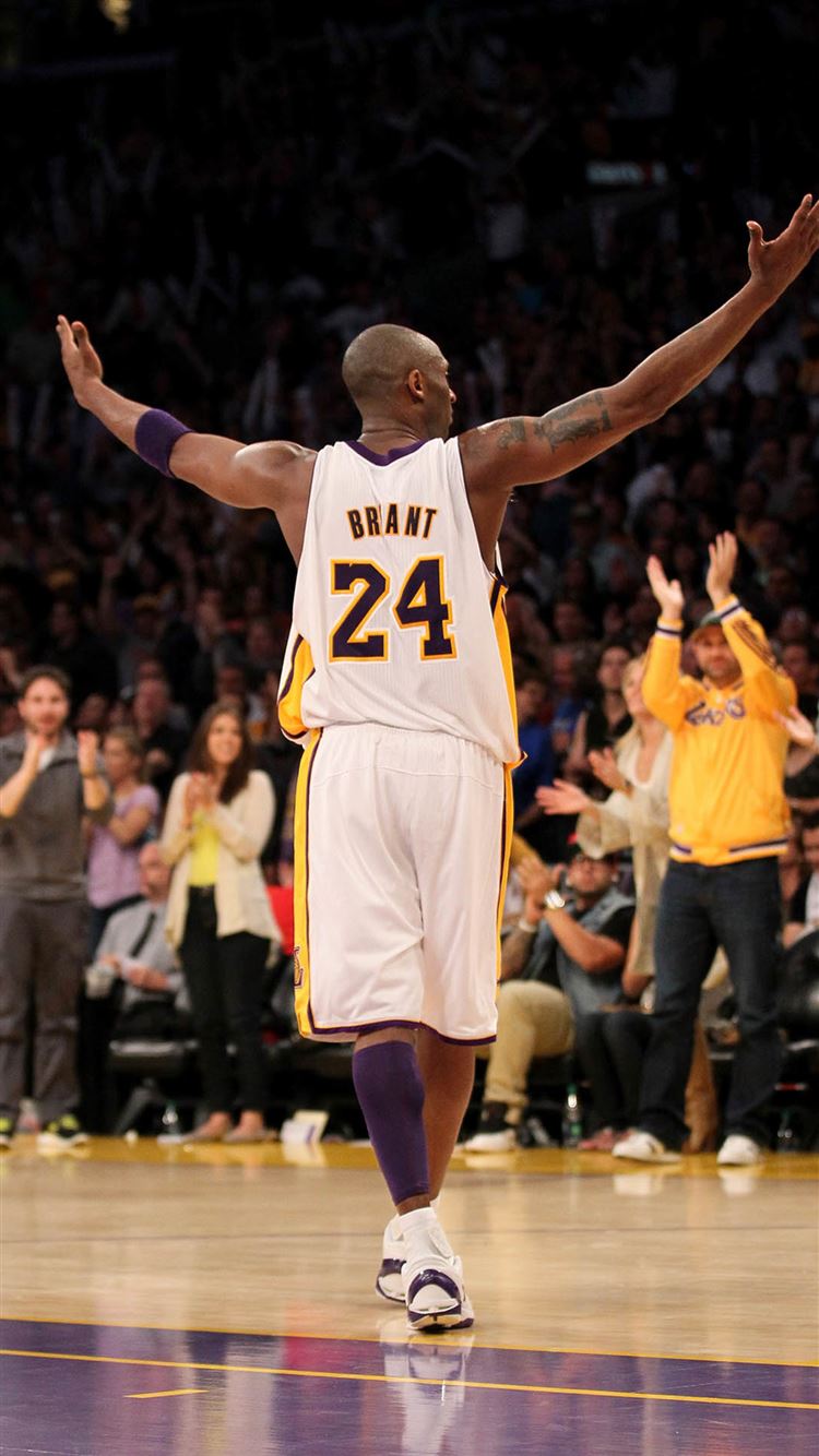 Bryant Kobe NBA Sports Super Star Arena Sucess Cheer iPhone 8 Wallpaper Free Download