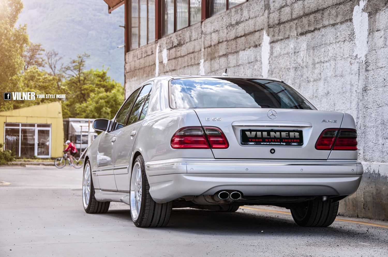 Mercedes Benz W210 E55 AMG