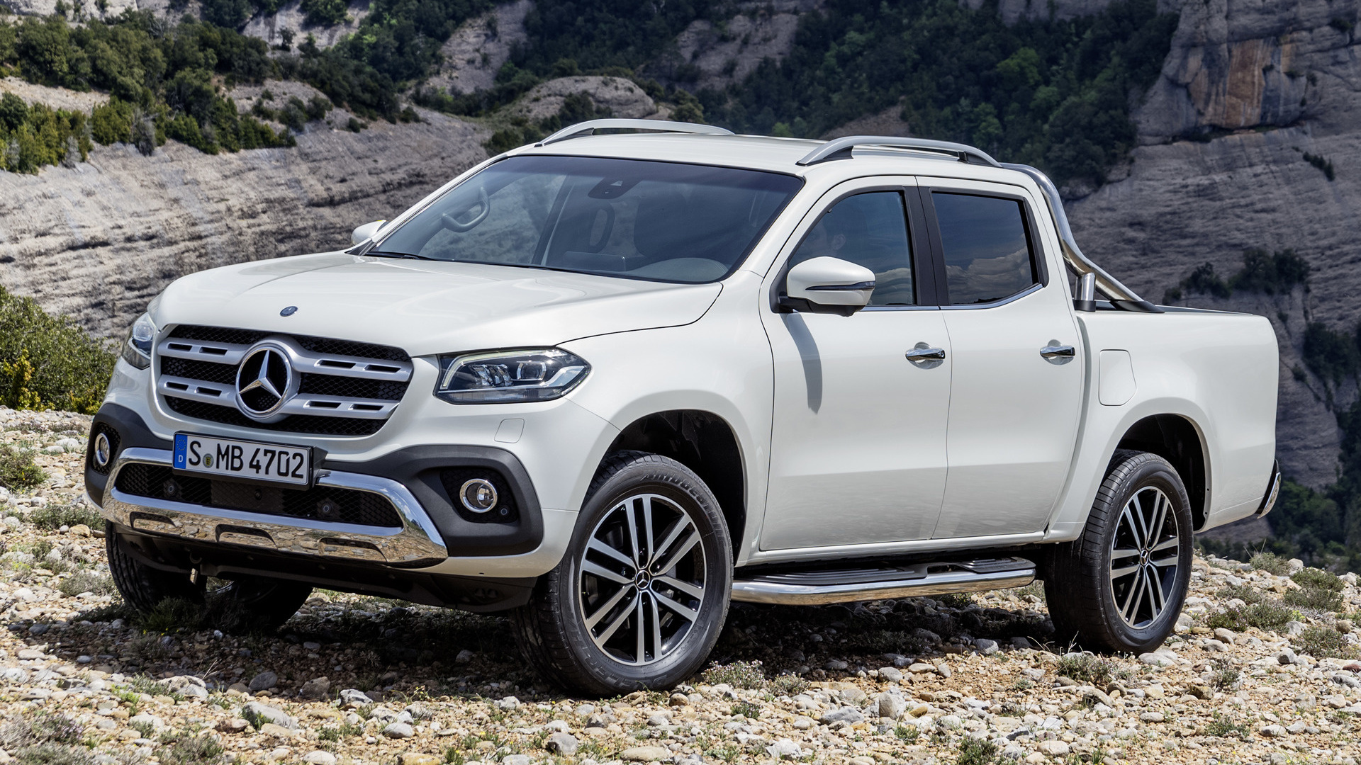 Mercedes Benz X Class And HD Image