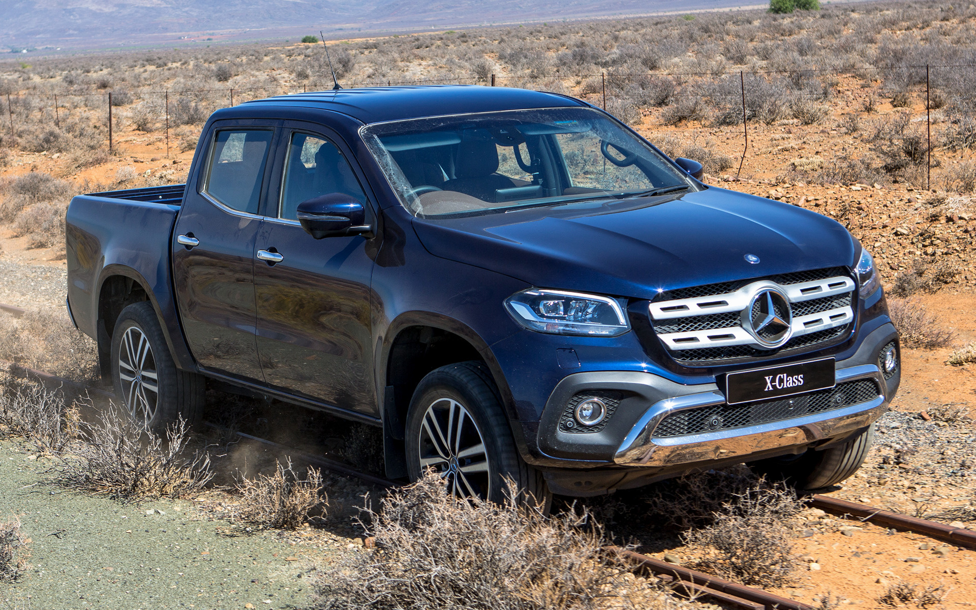 Mercedes Benz X Class (ZA) And HD Image