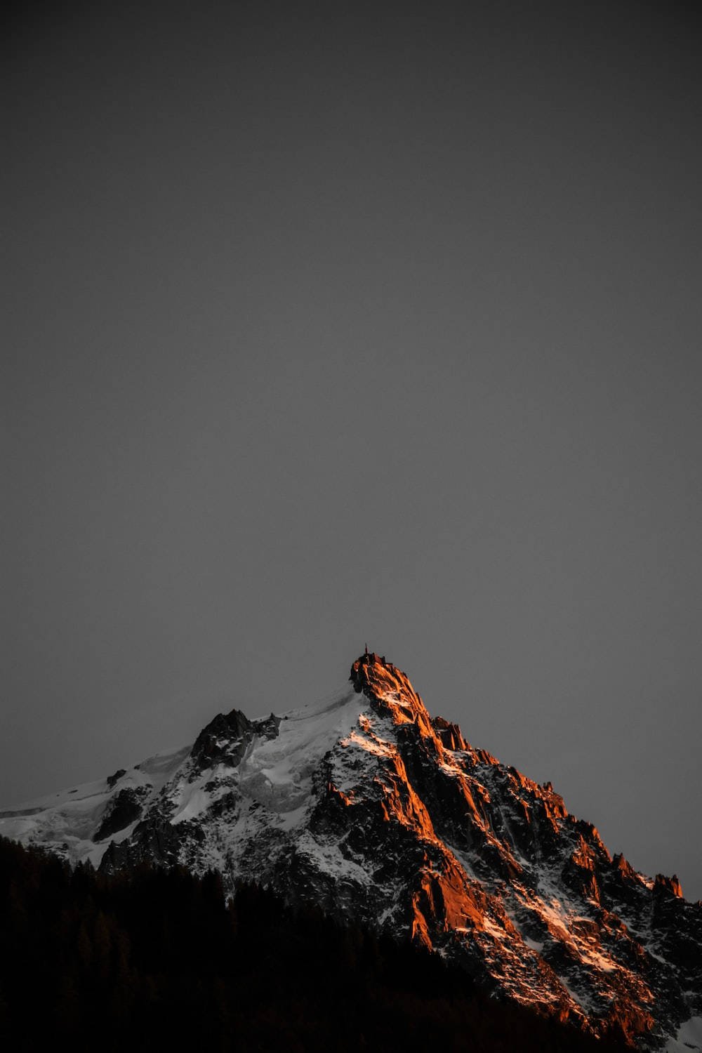 Download The Best HD Phone Snowy Mountain Peak Wallpaper