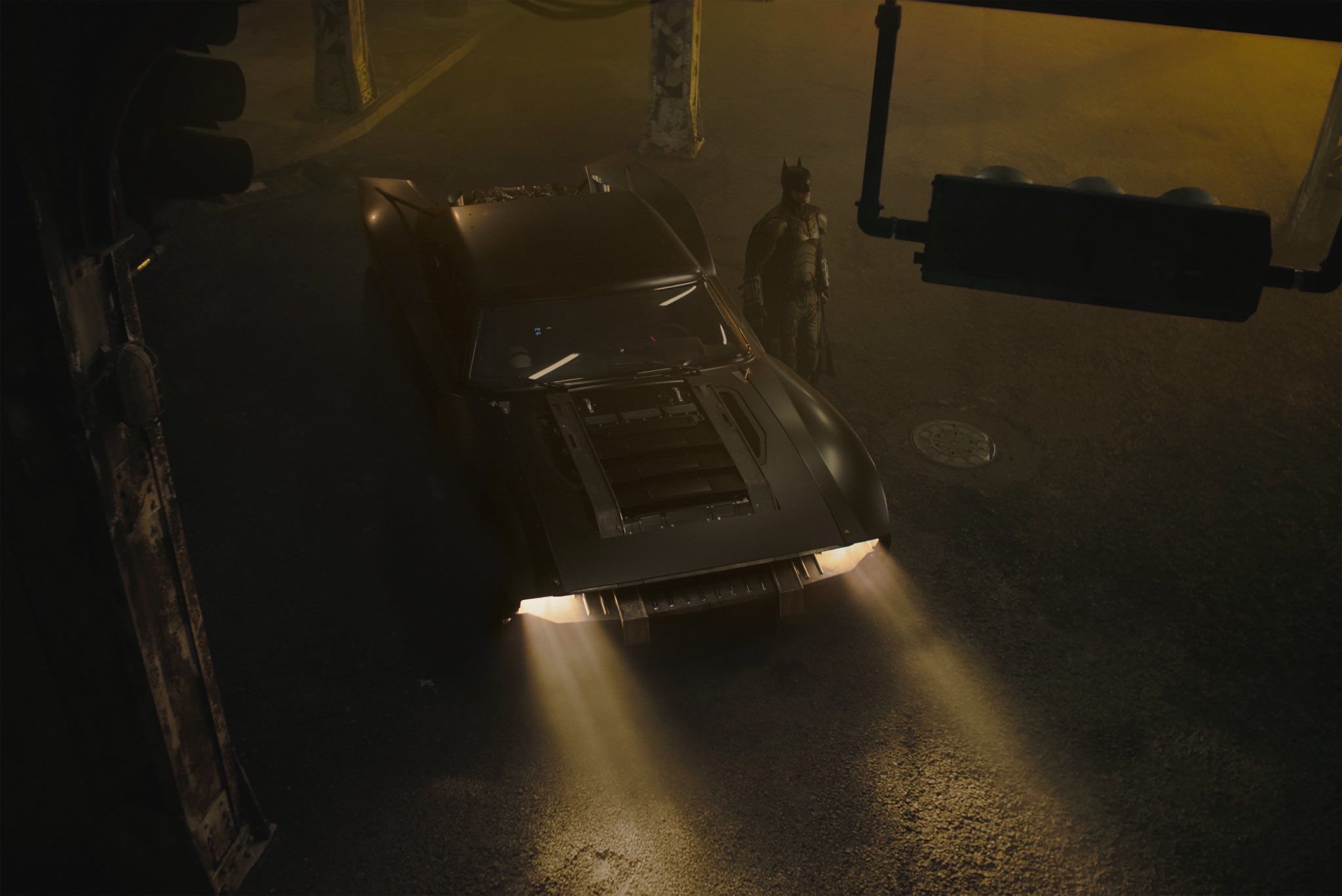 The Batman goes retro with first Batmobile image