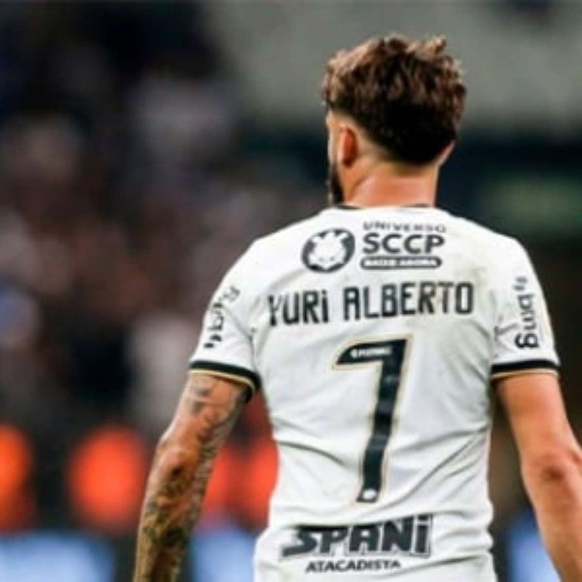 Yuri Alberto nega nervosismo na estreia pelo Corinthians e valoriza apoio da torcida: 'Um jogador a mais'