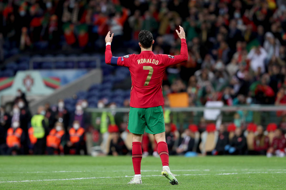 Could Cristiano Ronaldo being the boss hold Portugal back? on FanNation