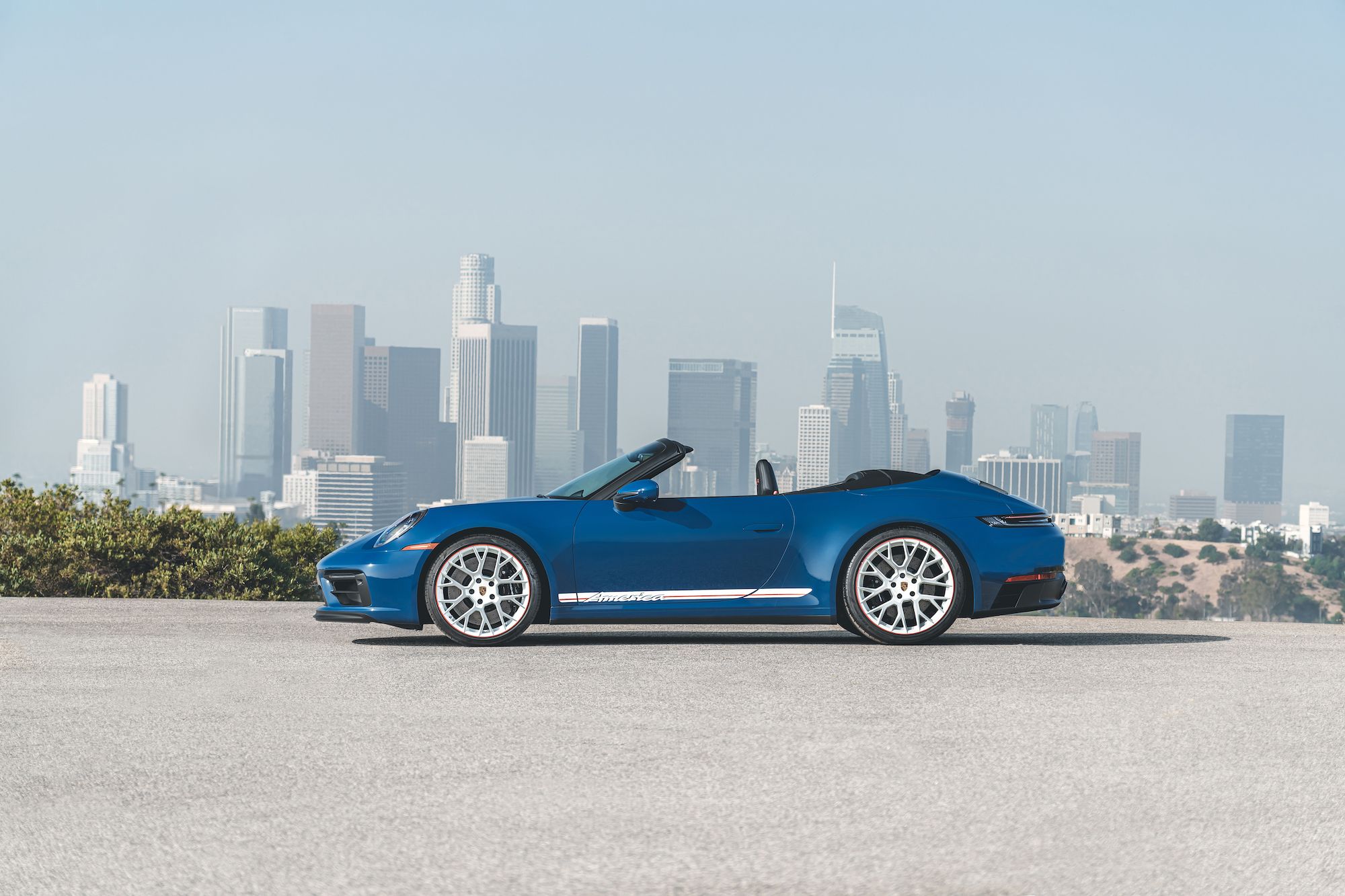 2023 Porsche 911 GTS Cabriolet America Edition Photo