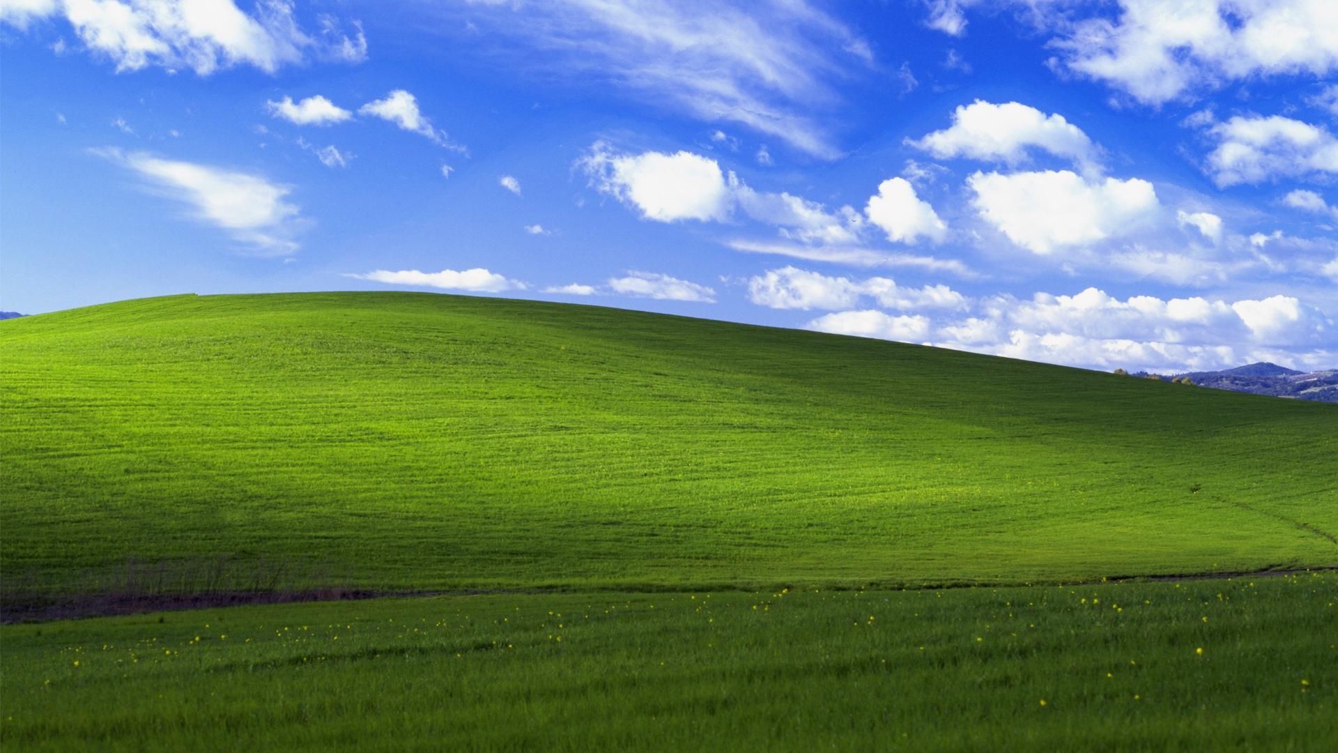 Classic Windows XP Wallpaper