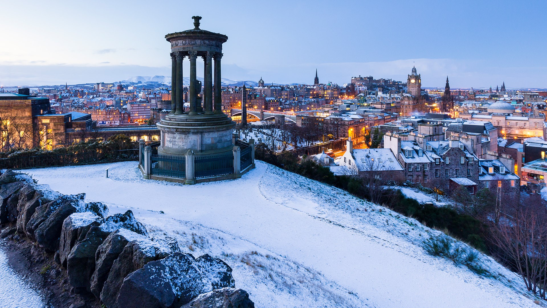 A winter's morning on Calton Hill looking towards Edinburgh City, Scotland, UK. Windows Spotlight Image