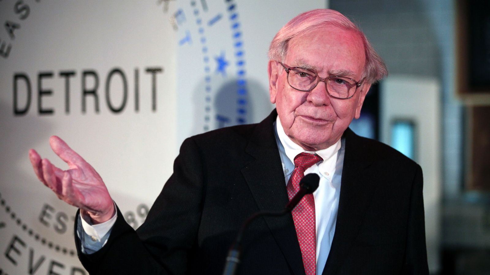 Berkshire Hathaway CEO Warren Buffett Reveals His Best Investment Ever