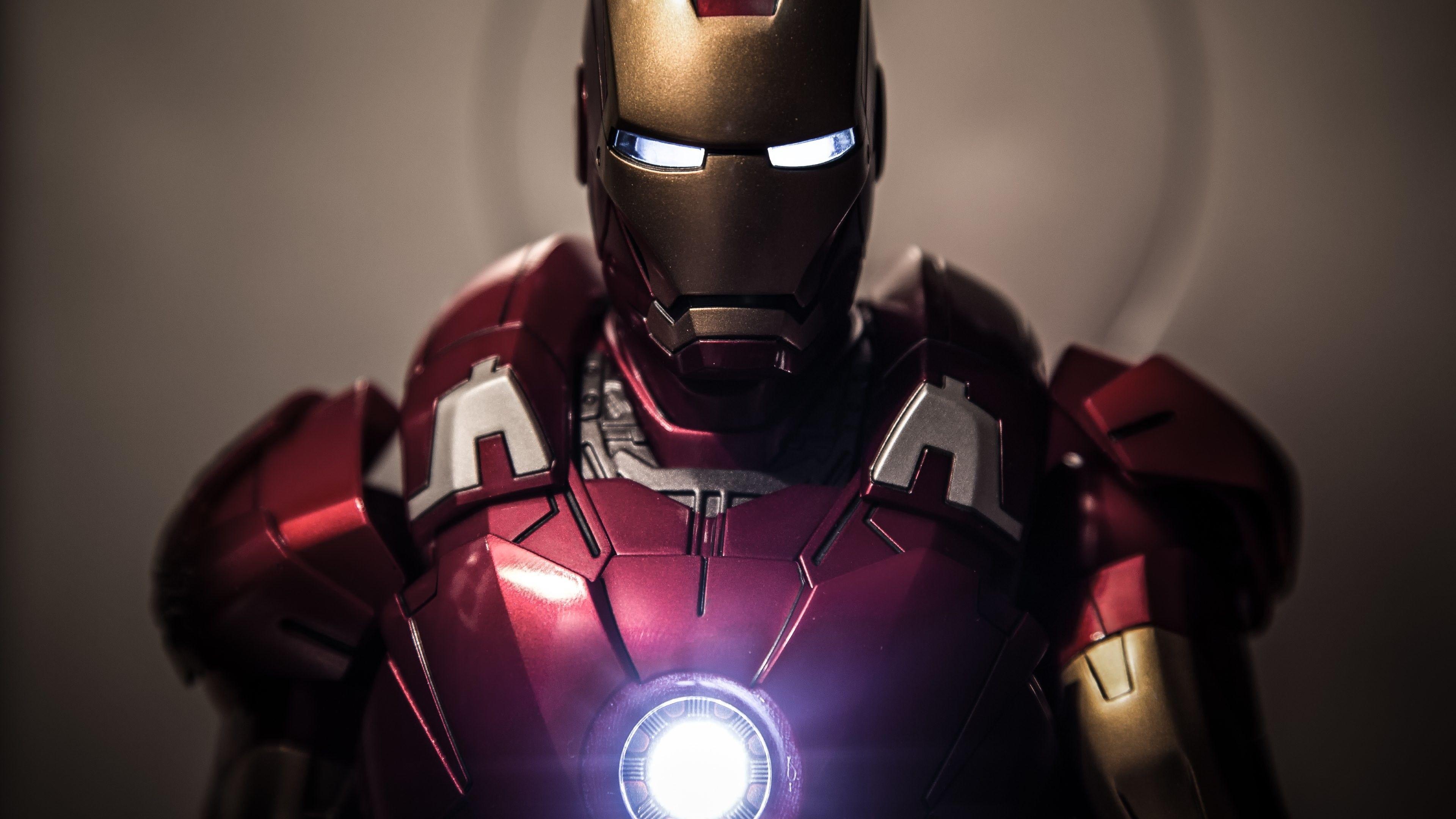 Iron Man 4K Background Image and Wallpaper
