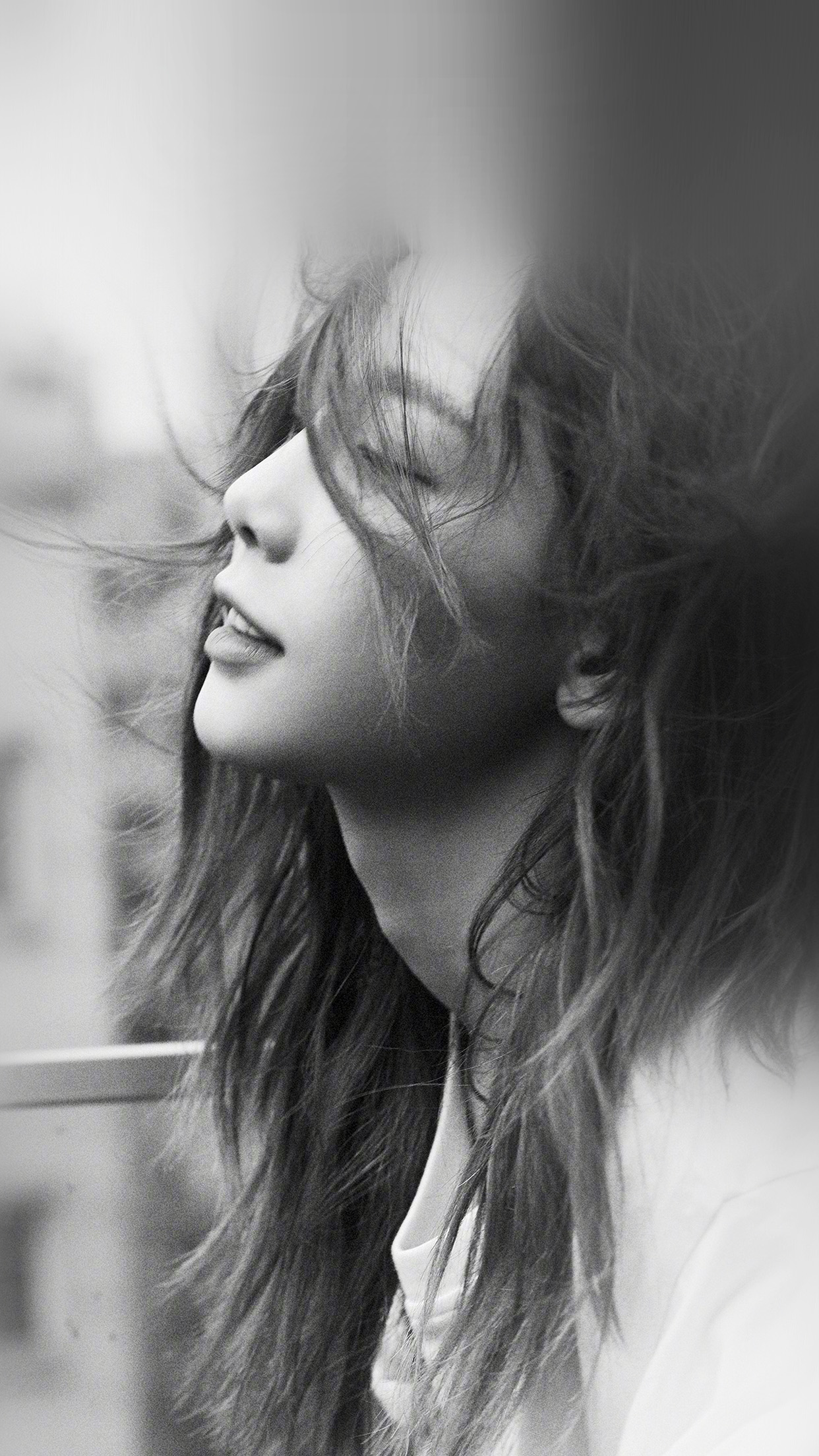 iPhone X wallpaper. taeyeon girl kpop bw dark