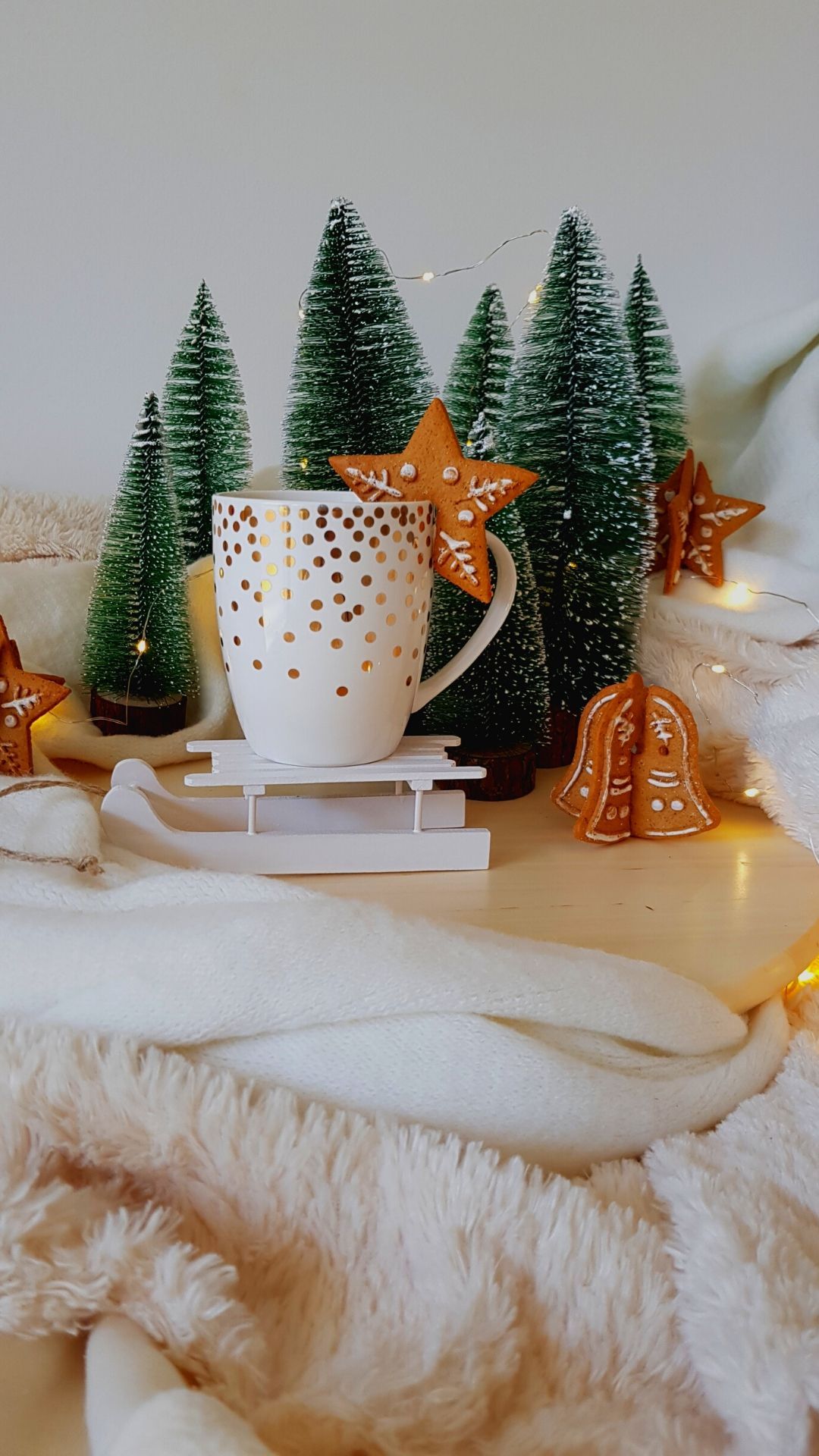 Christmas All Year! 55 Cozy Christmas Wallpaper iPhone Background for iPhone,. Wallpaper iphone christmas, Christmas wallpaper free, Christmas background iphone