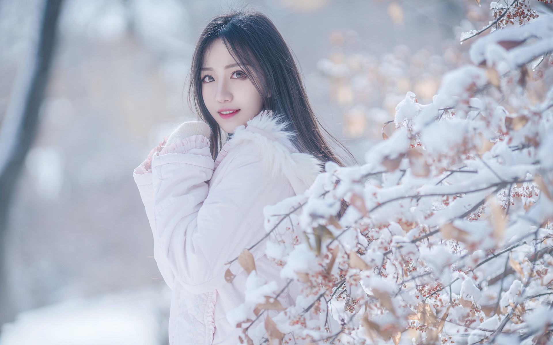 image Brunette girl blurred background Girls Winter Snow 1920x1200