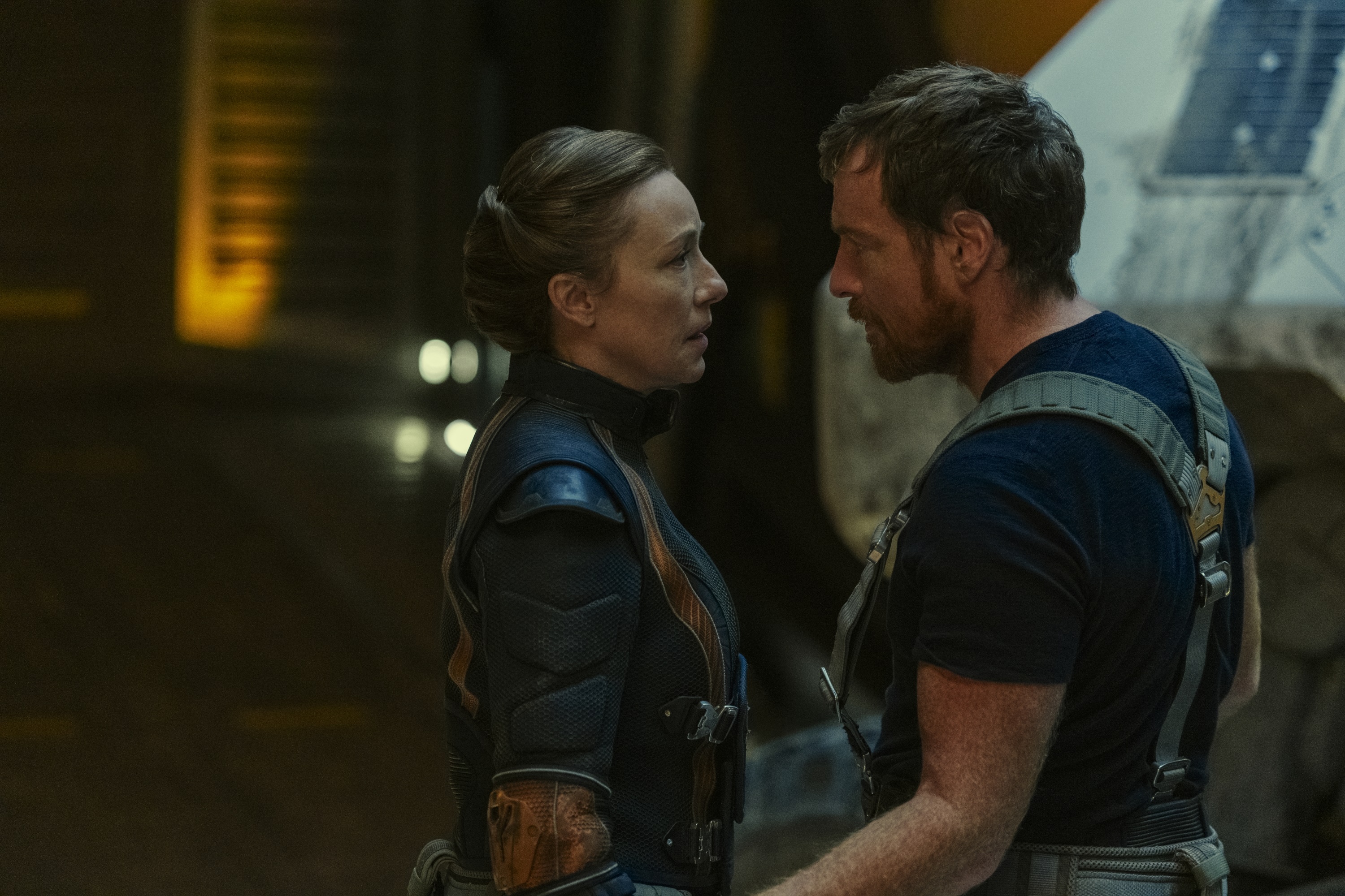 Lost In Space HD, Maureen Robinson, Molly Parker Gallery HD Wallpaper