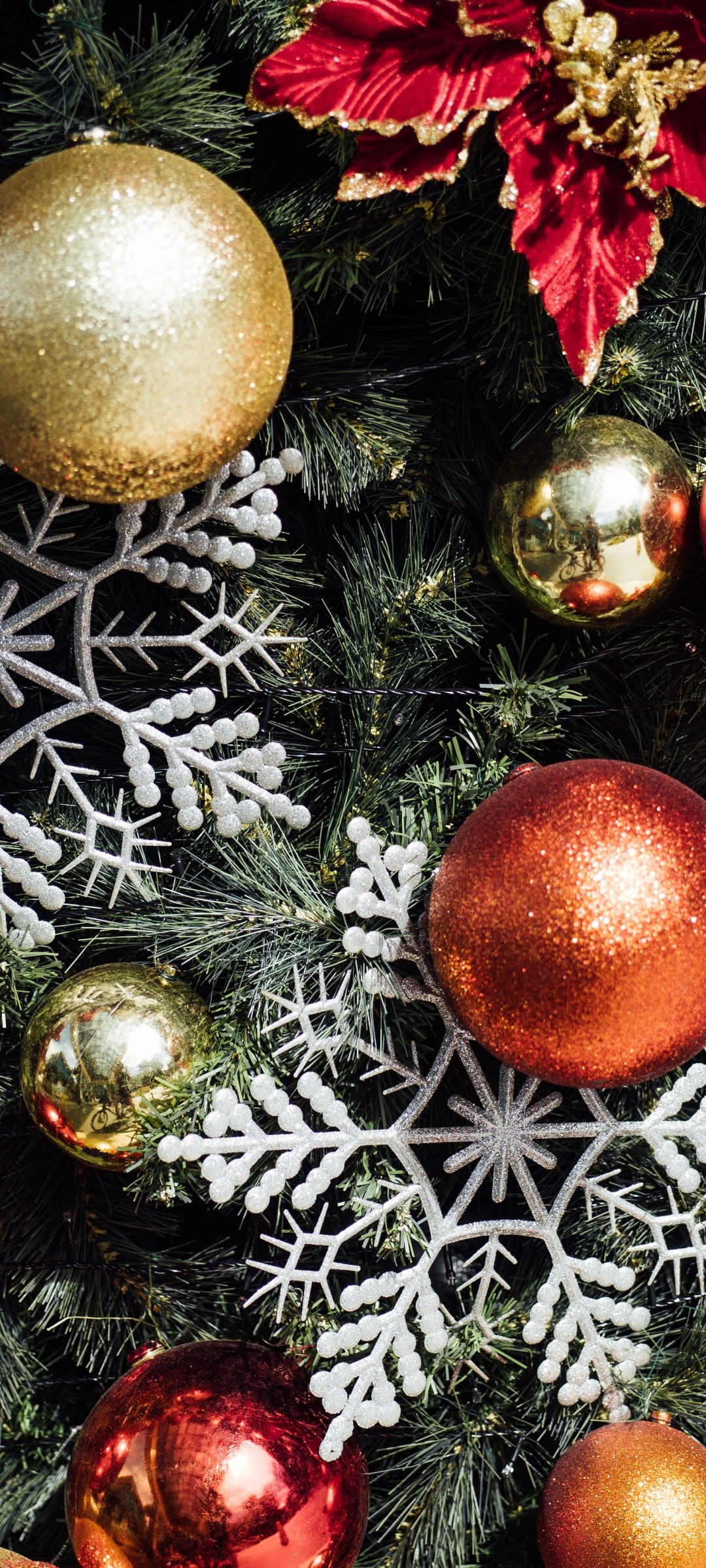 Christmas Tree And Ornaments Wallpapers - Wallpaper Cave