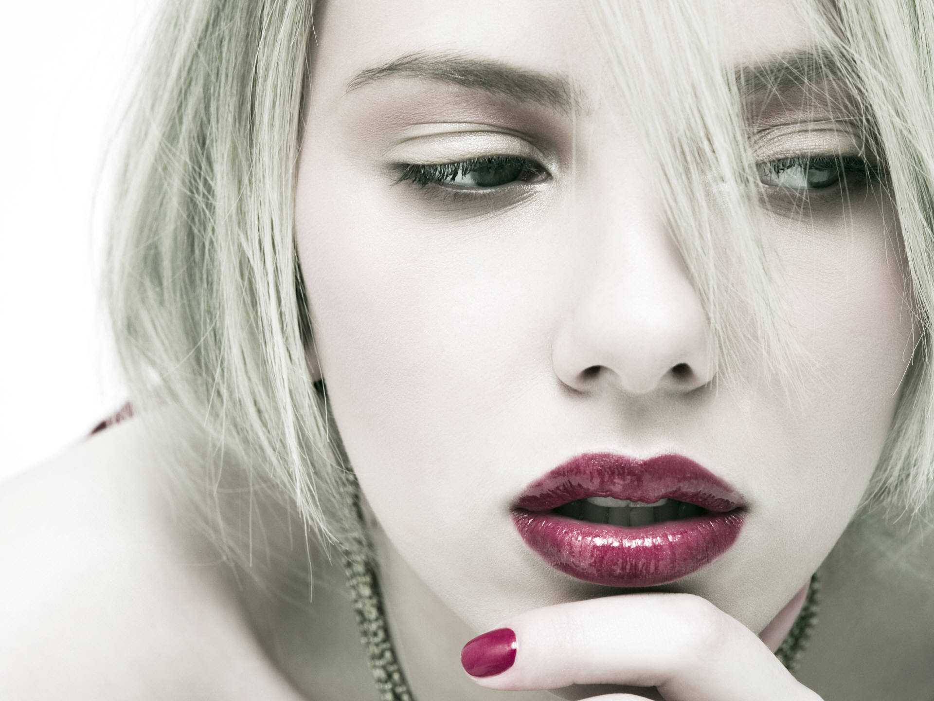 Scarlett Johansson Beautiful Lips HD wallpaper
