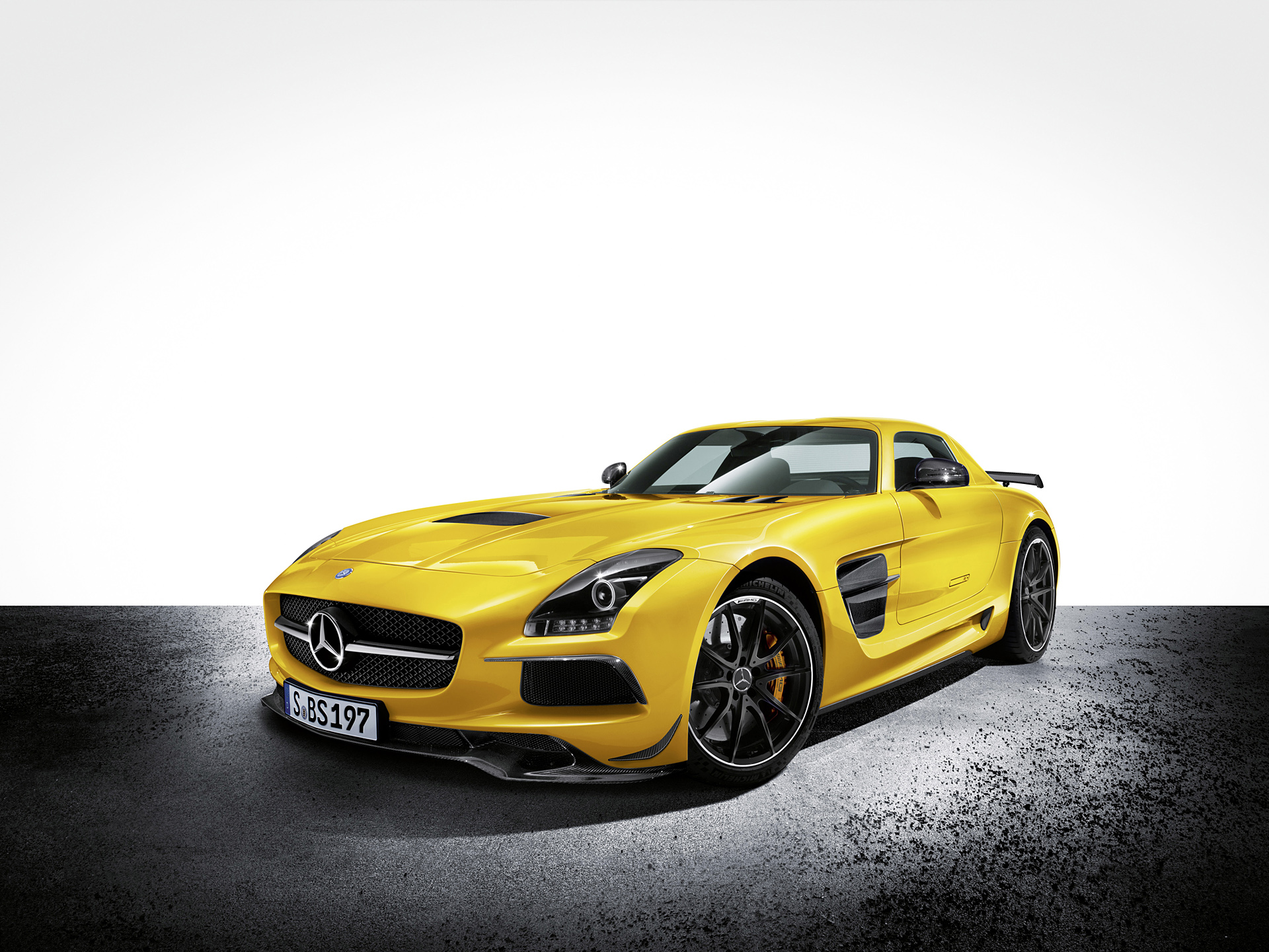 Mercedes Benz SLS AMG Black Series Wallpaper
